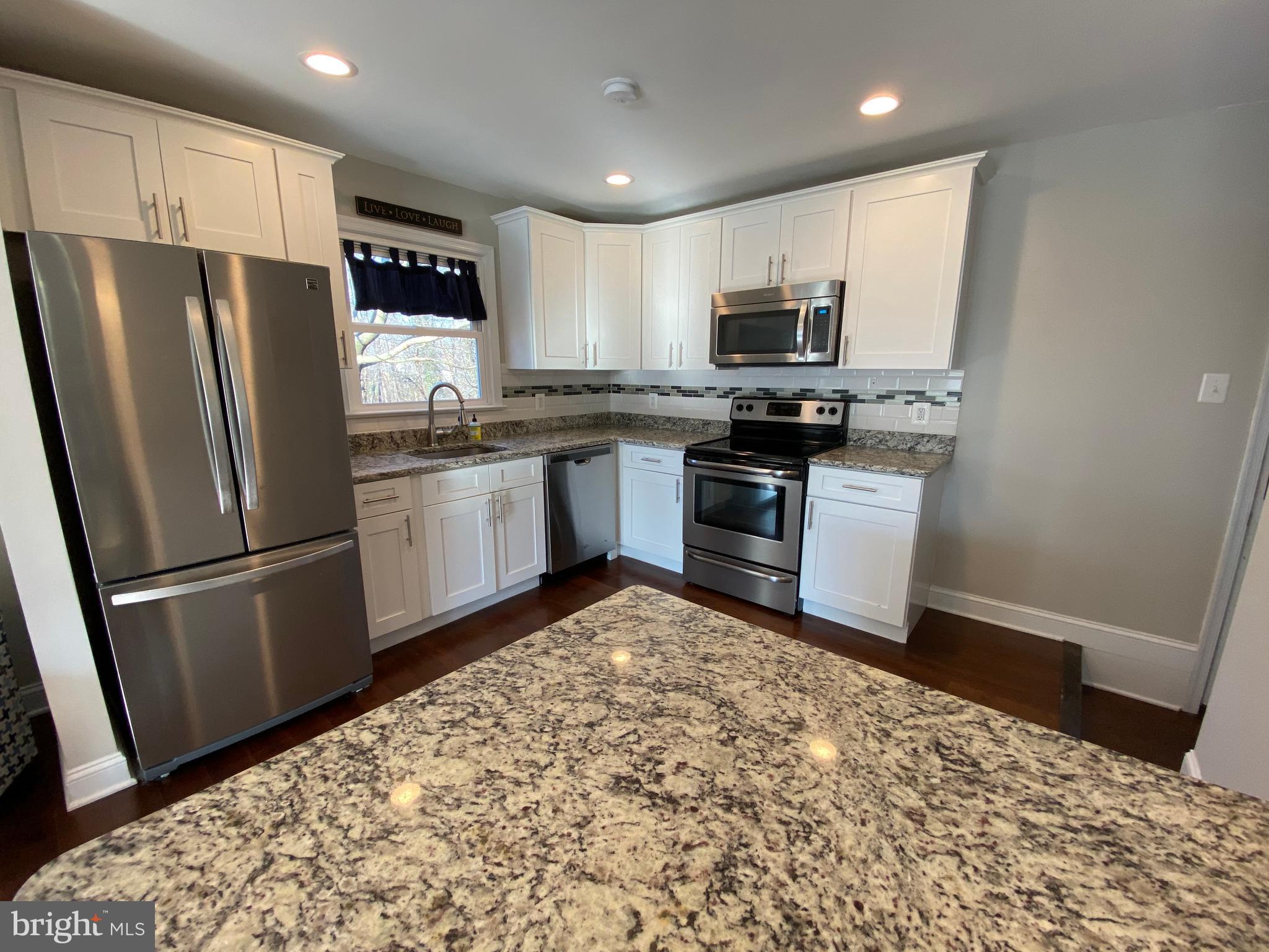 BALLOU - Residential