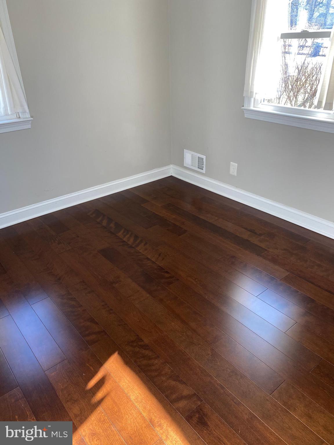 BALLOU - Residential