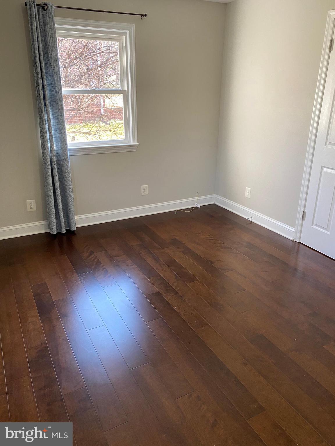 BALLOU - Residential