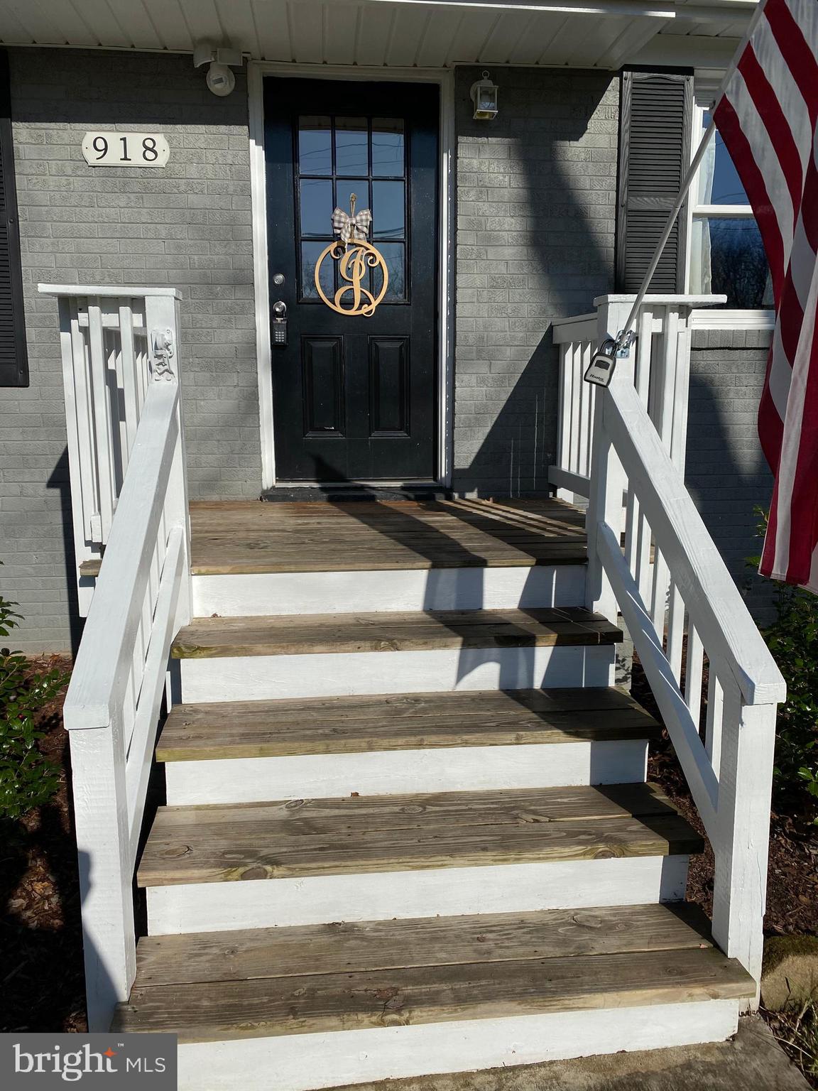 BALLOU - Residential