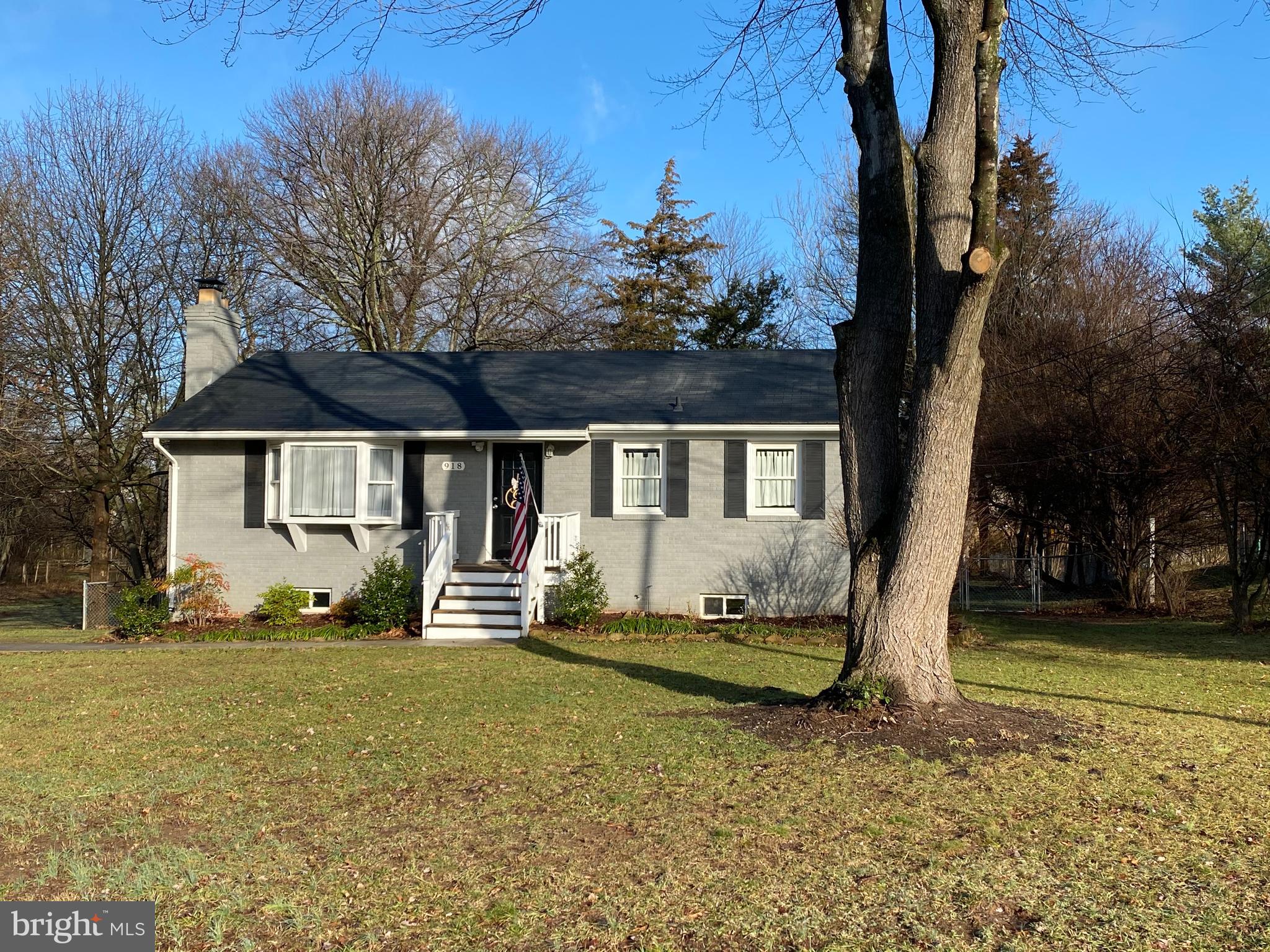 BALLOU - Residential