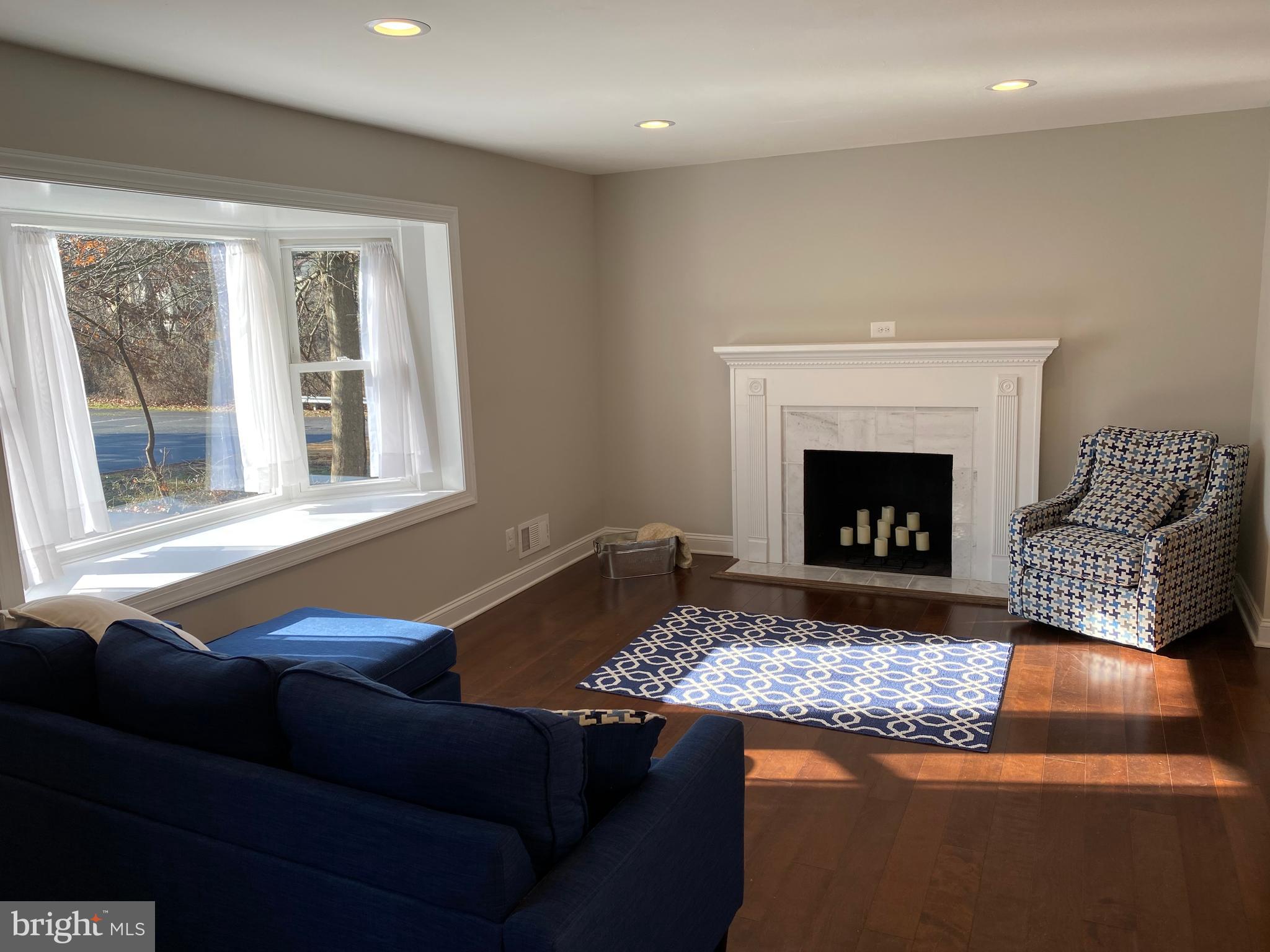 BALLOU - Residential