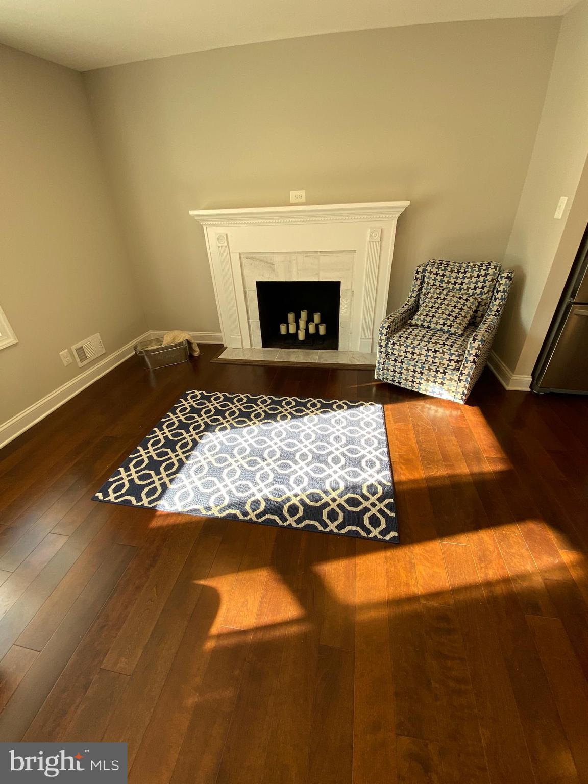 BALLOU - Residential