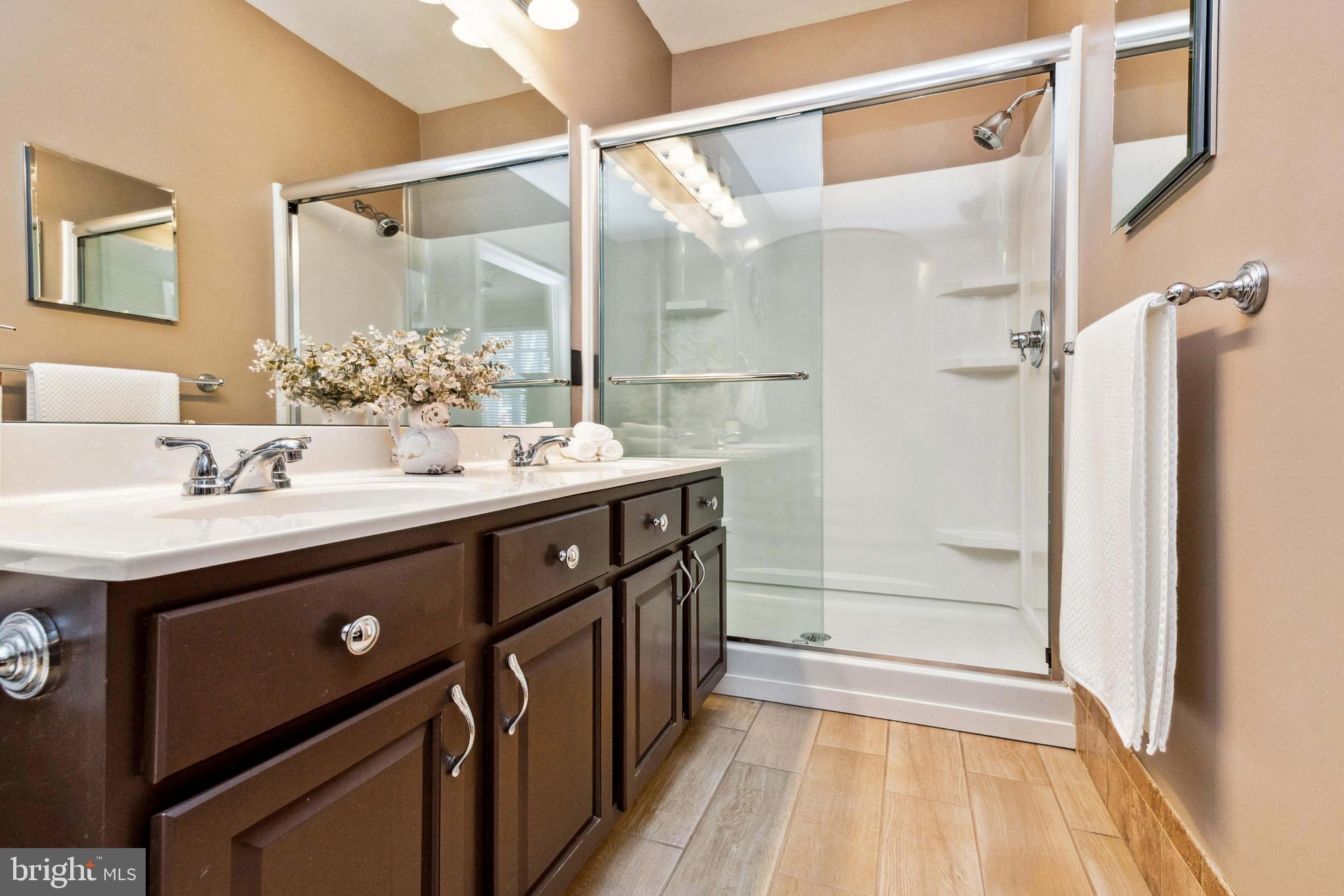 SEABREEZE AT HARBOR GATES - Residential