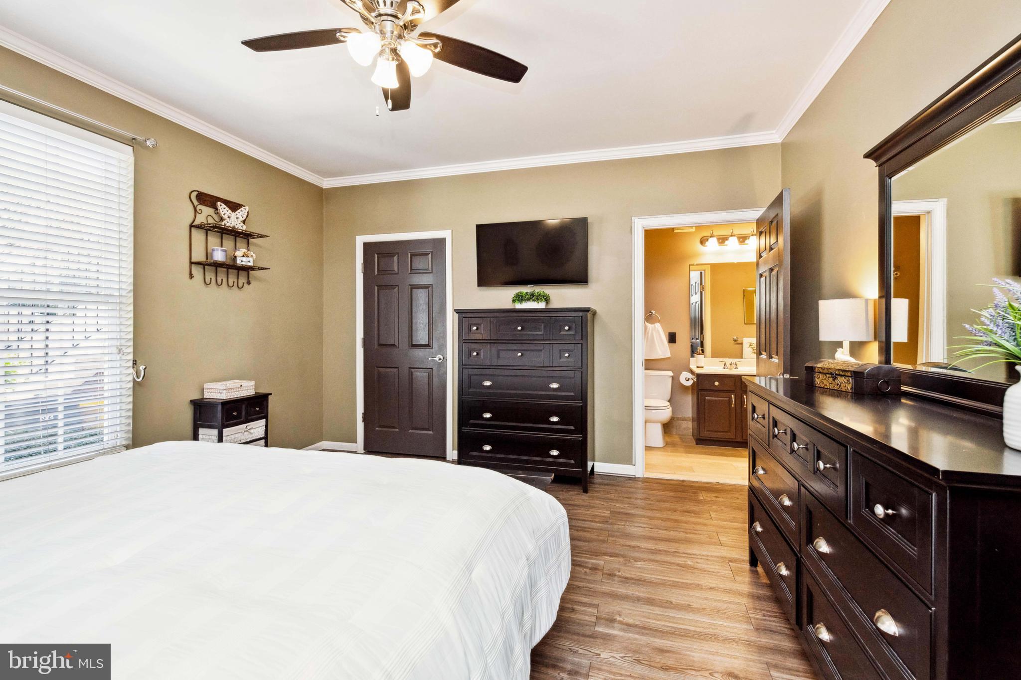 SEABREEZE AT HARBOR GATES - Residential