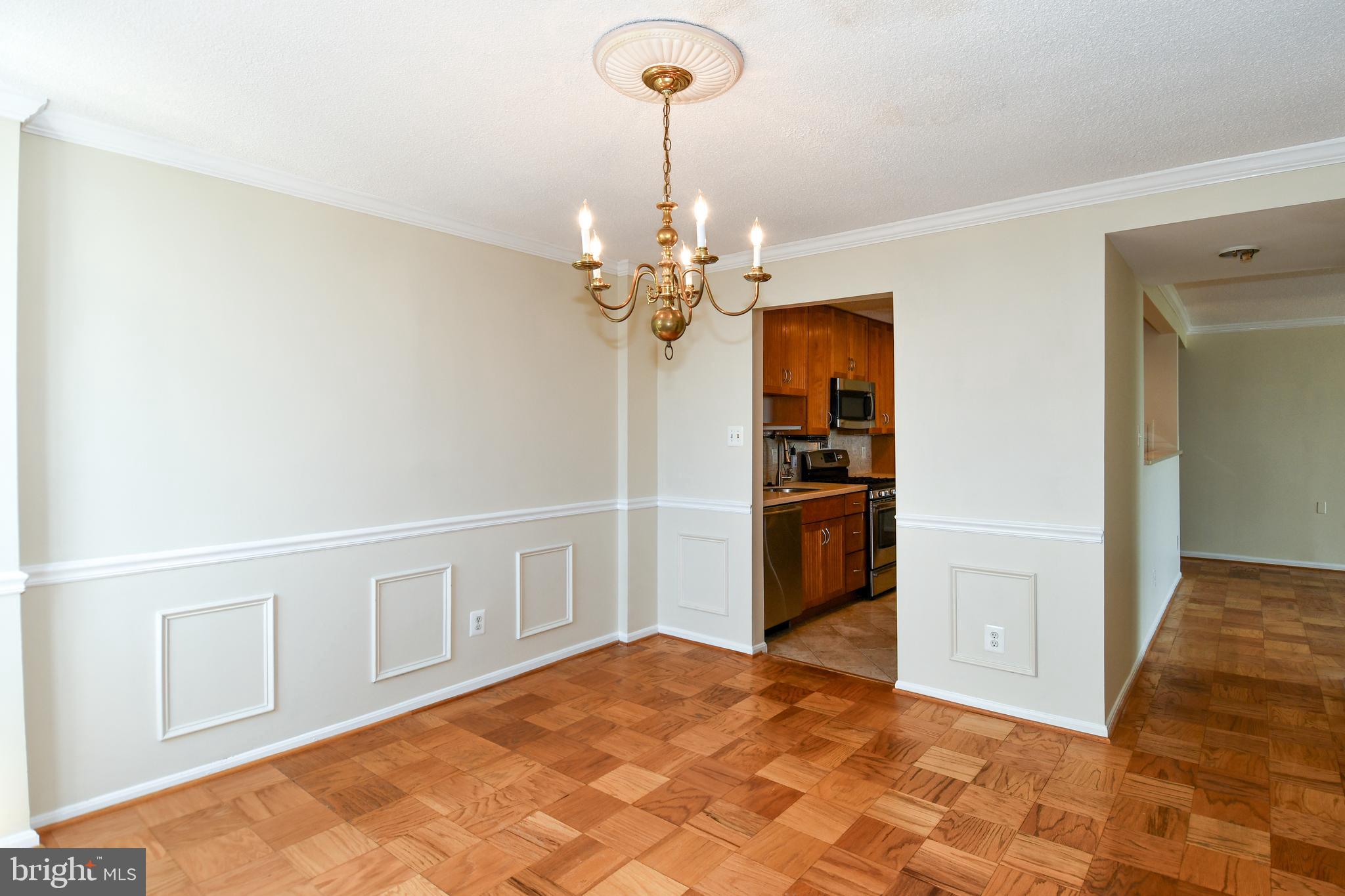 AMERICANA CENTRE - Residential