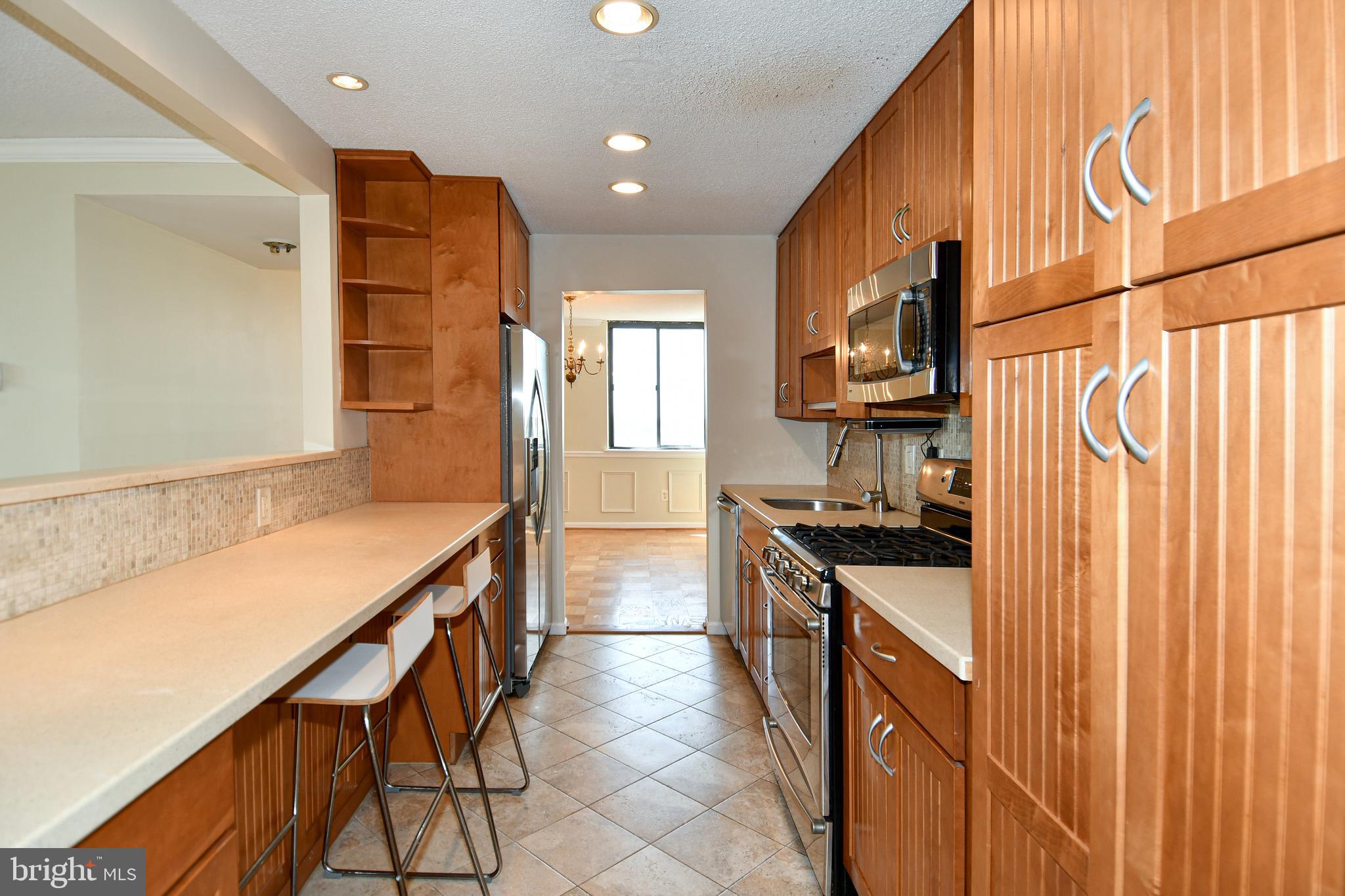 AMERICANA CENTRE - Residential