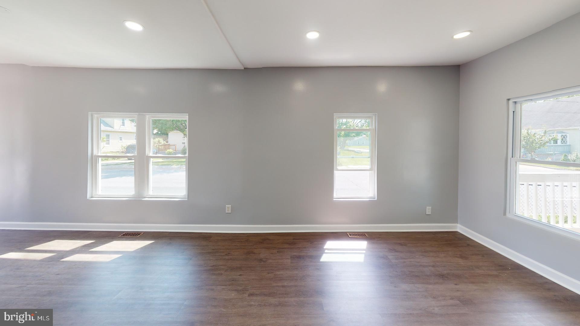 FERNDALE FARMS - Residential