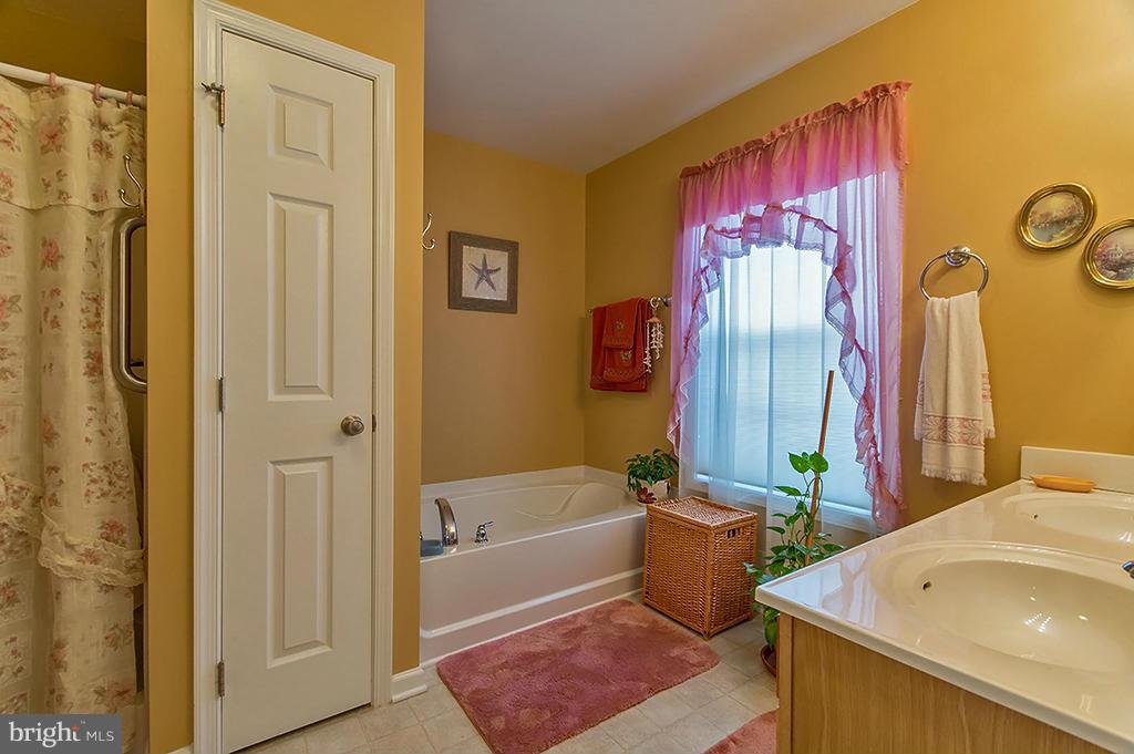 PRINCETON SHOALS - Residential