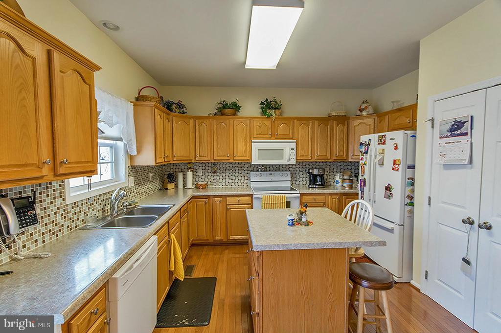 PRINCETON SHOALS - Residential