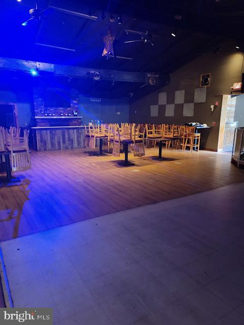 40 E BLACK HORSE PIKE