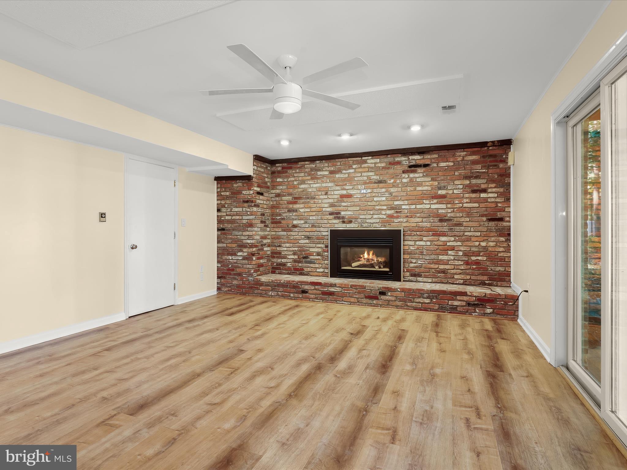 WOODMARK - Residential