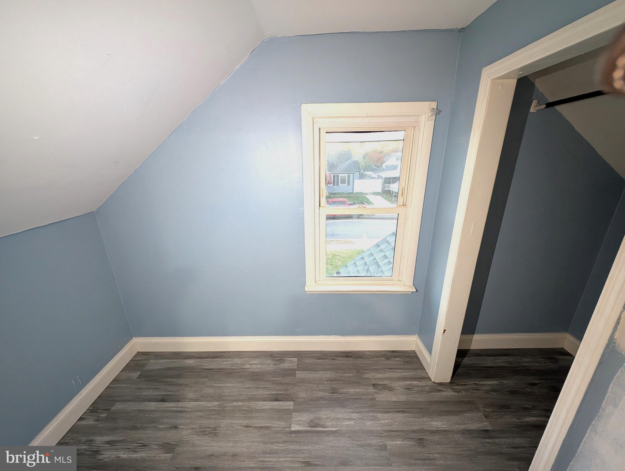 WATERS EDGE - Residential