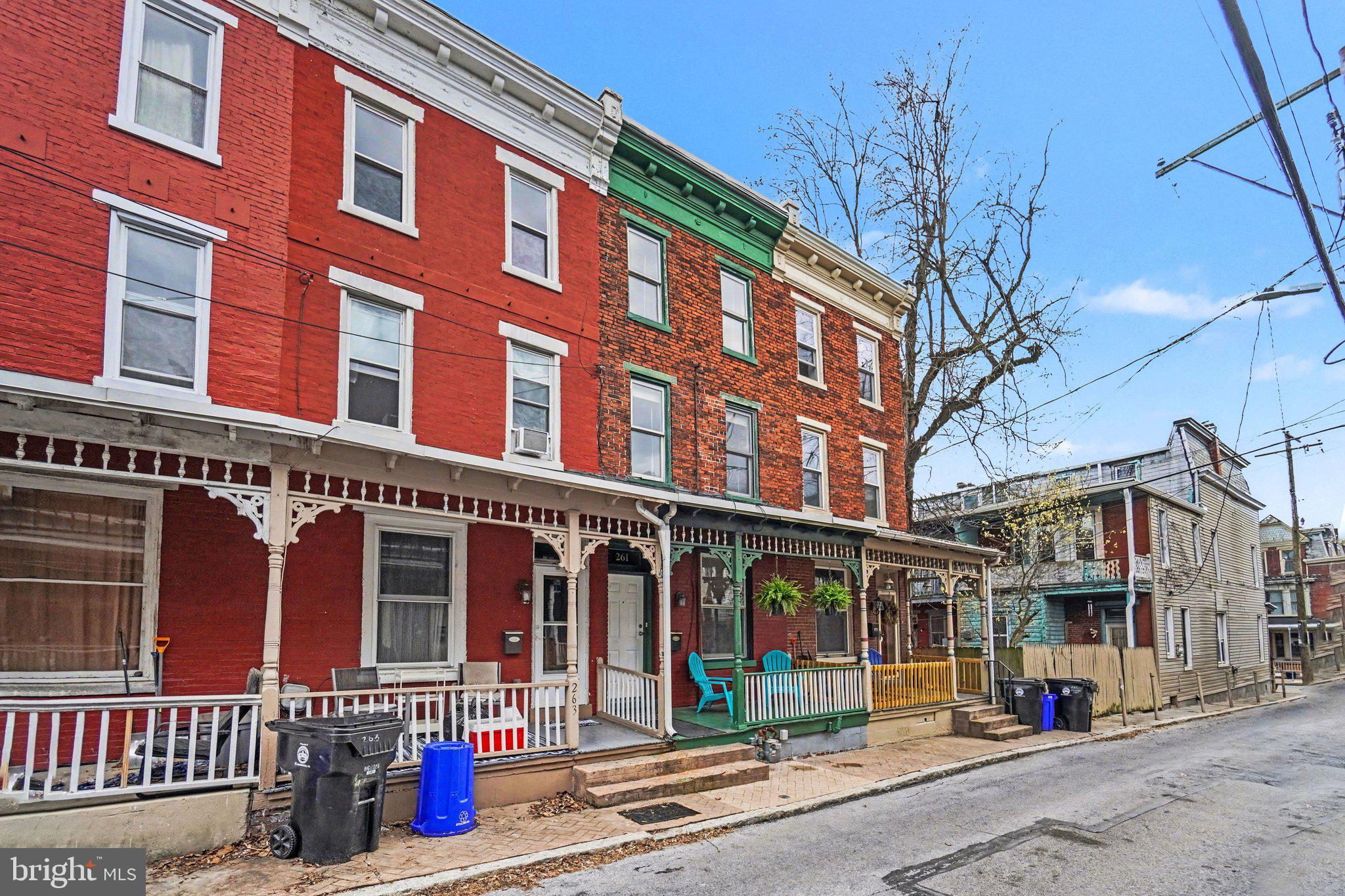 OLDE UPTOWN - Residential