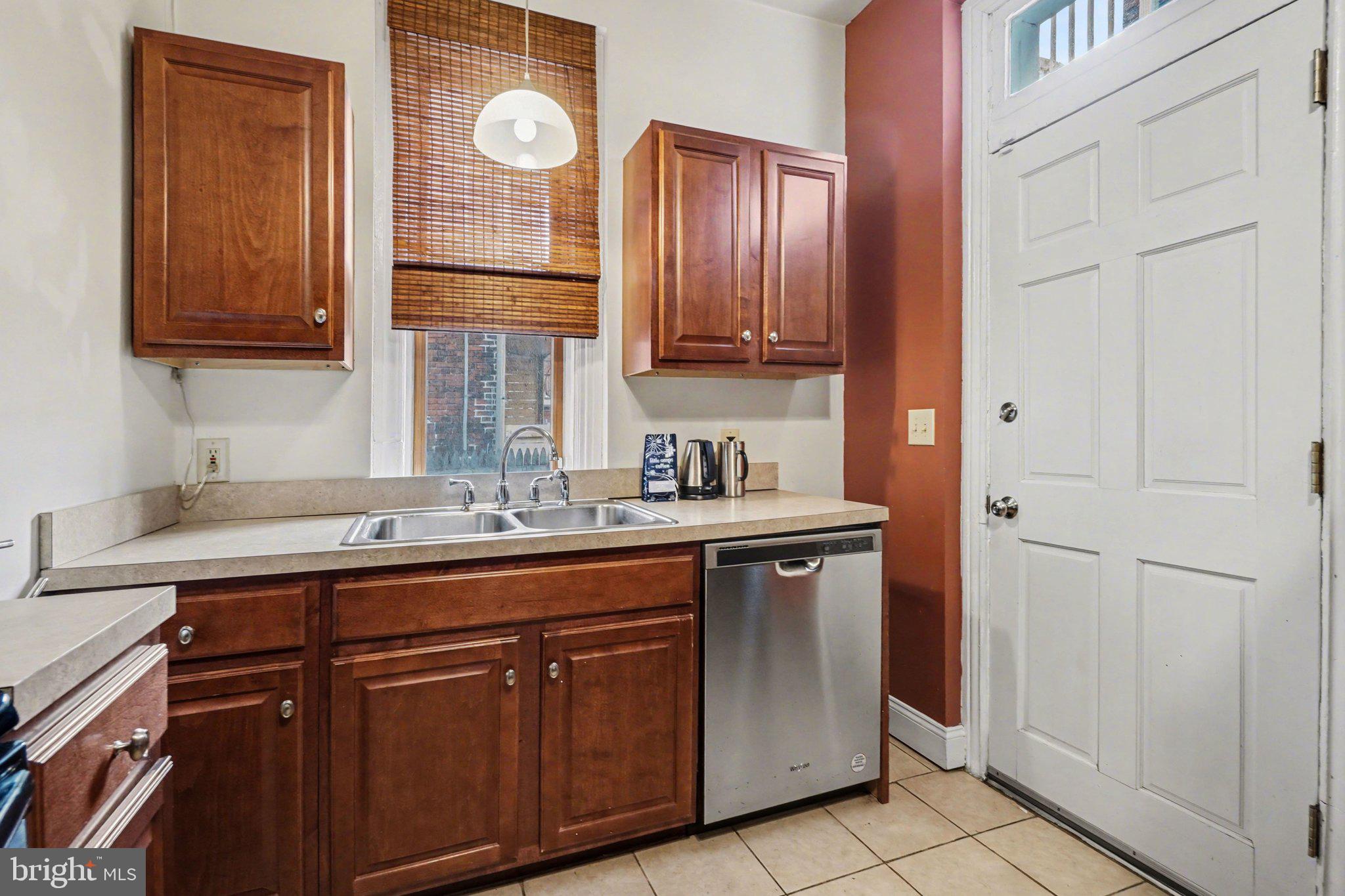 OLDE UPTOWN - Residential