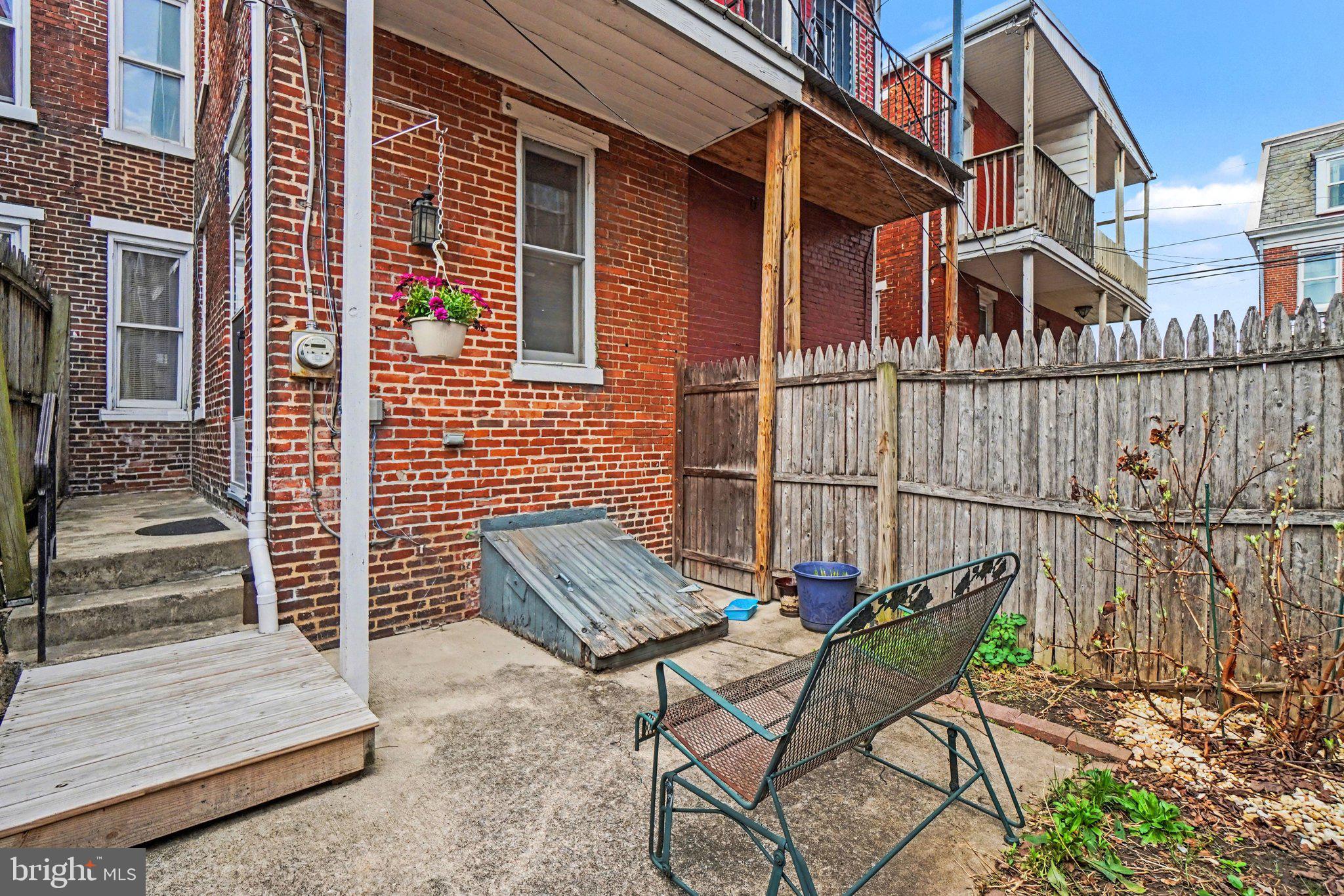 OLDE UPTOWN - Residential