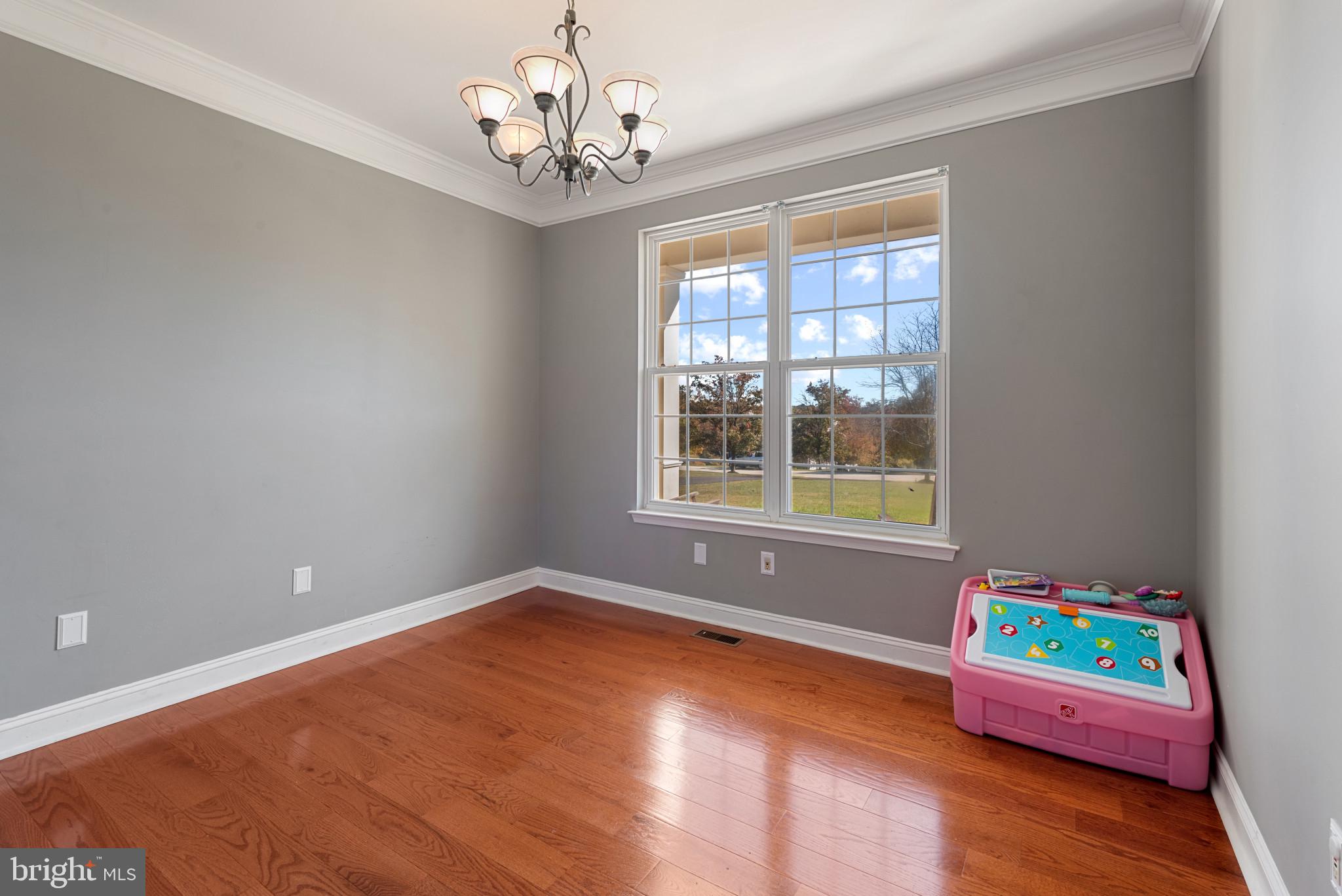 COVENTRY RIDGE - Residential