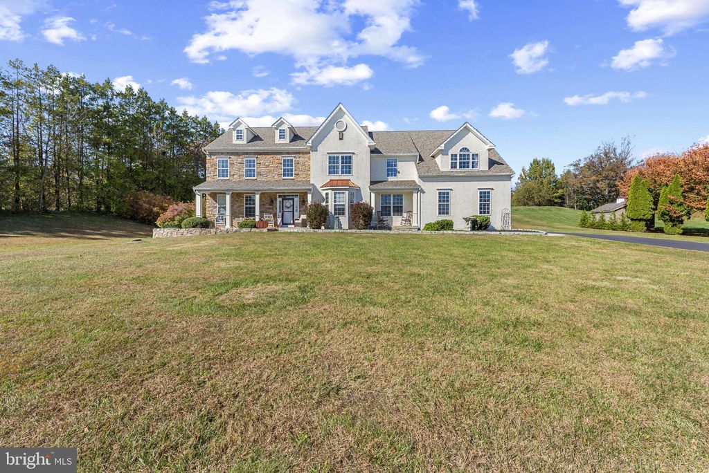 Photo of 25 Hastings Lane, SPRING CITY, PA 19475 (MLS # PACT2112690)