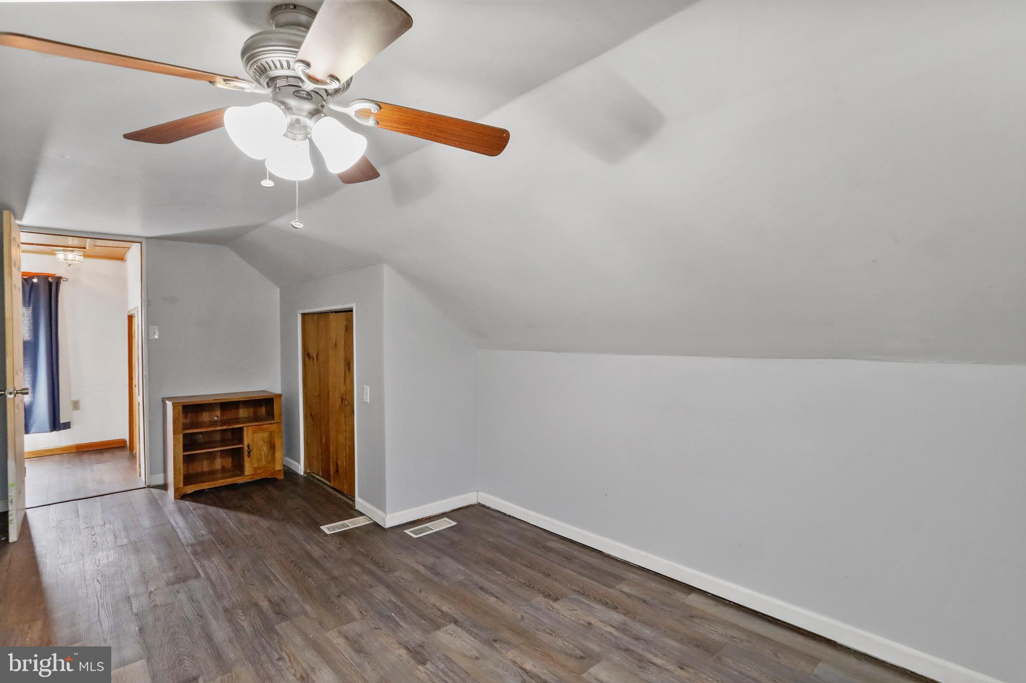 WILLOWBROOK - Residential