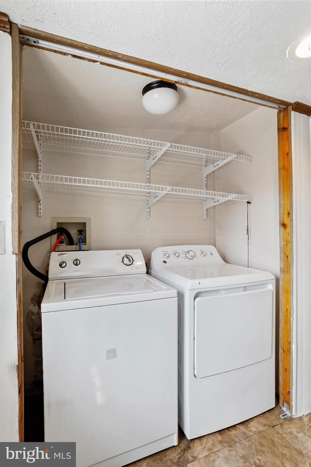 WILLOWBROOK - Residential