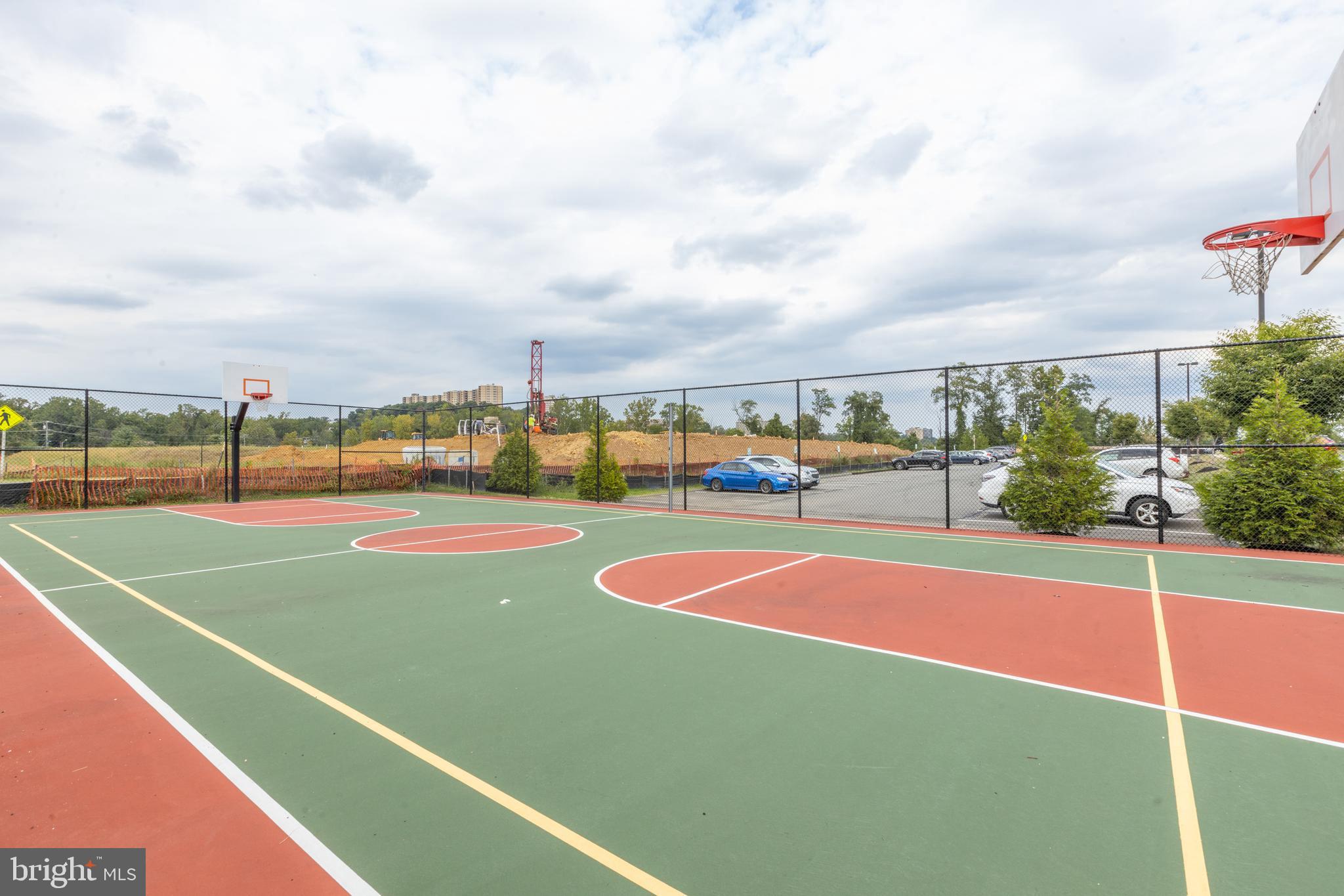 ISABELLA AT MONTICELLO MEWS - Residential Lease