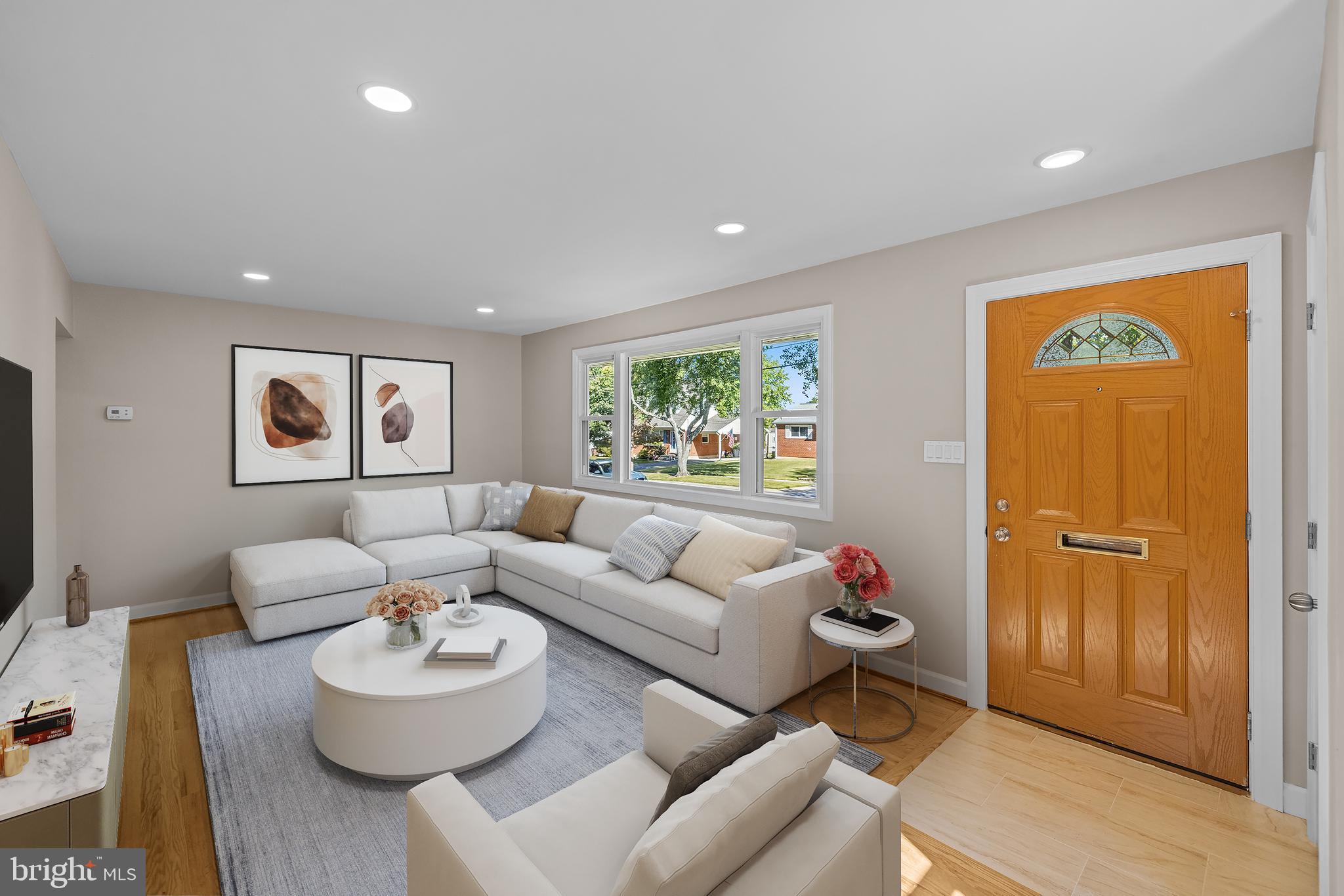 SILVER ROCK - Residential