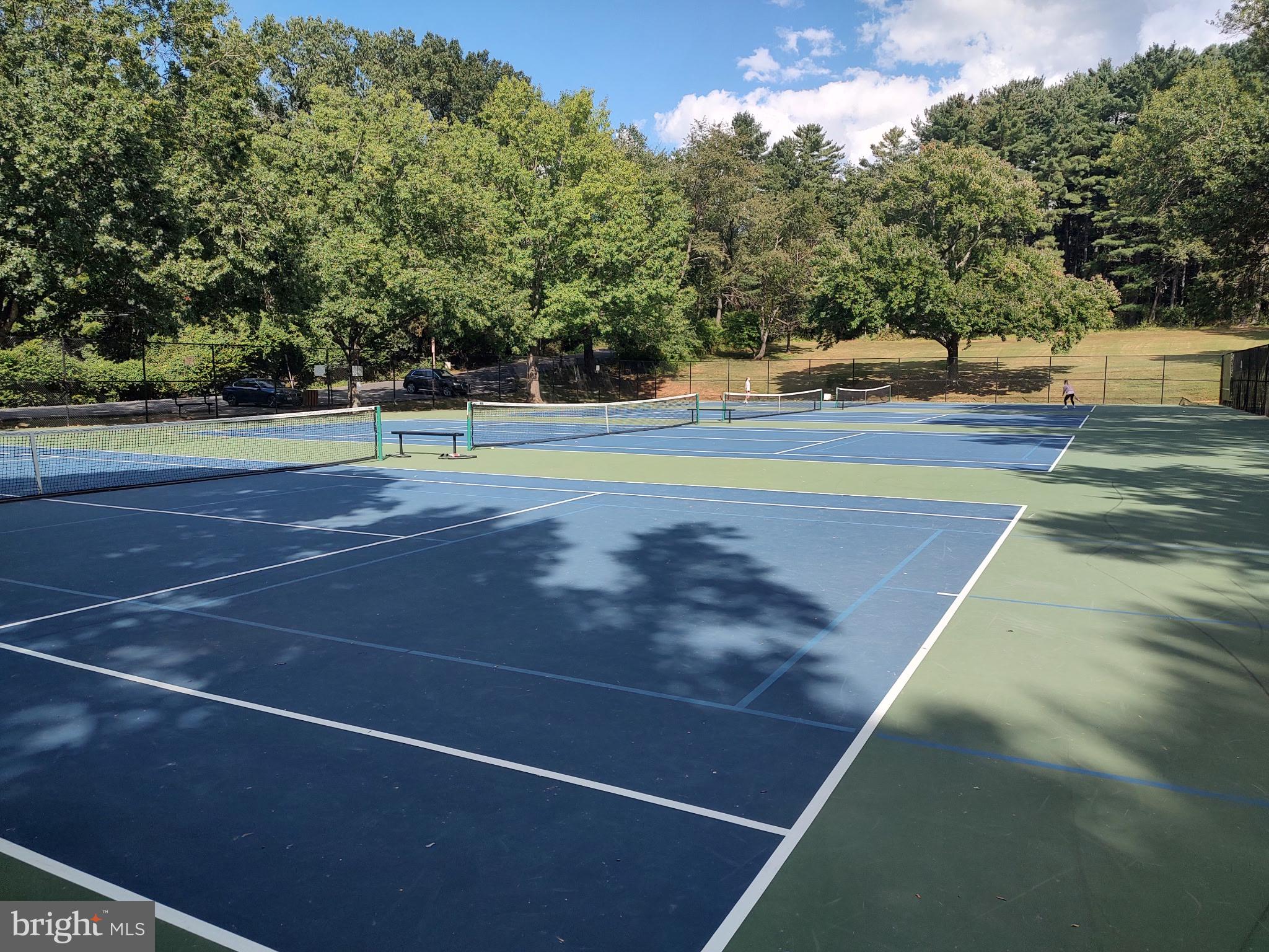 SILVER ROCK - Residential