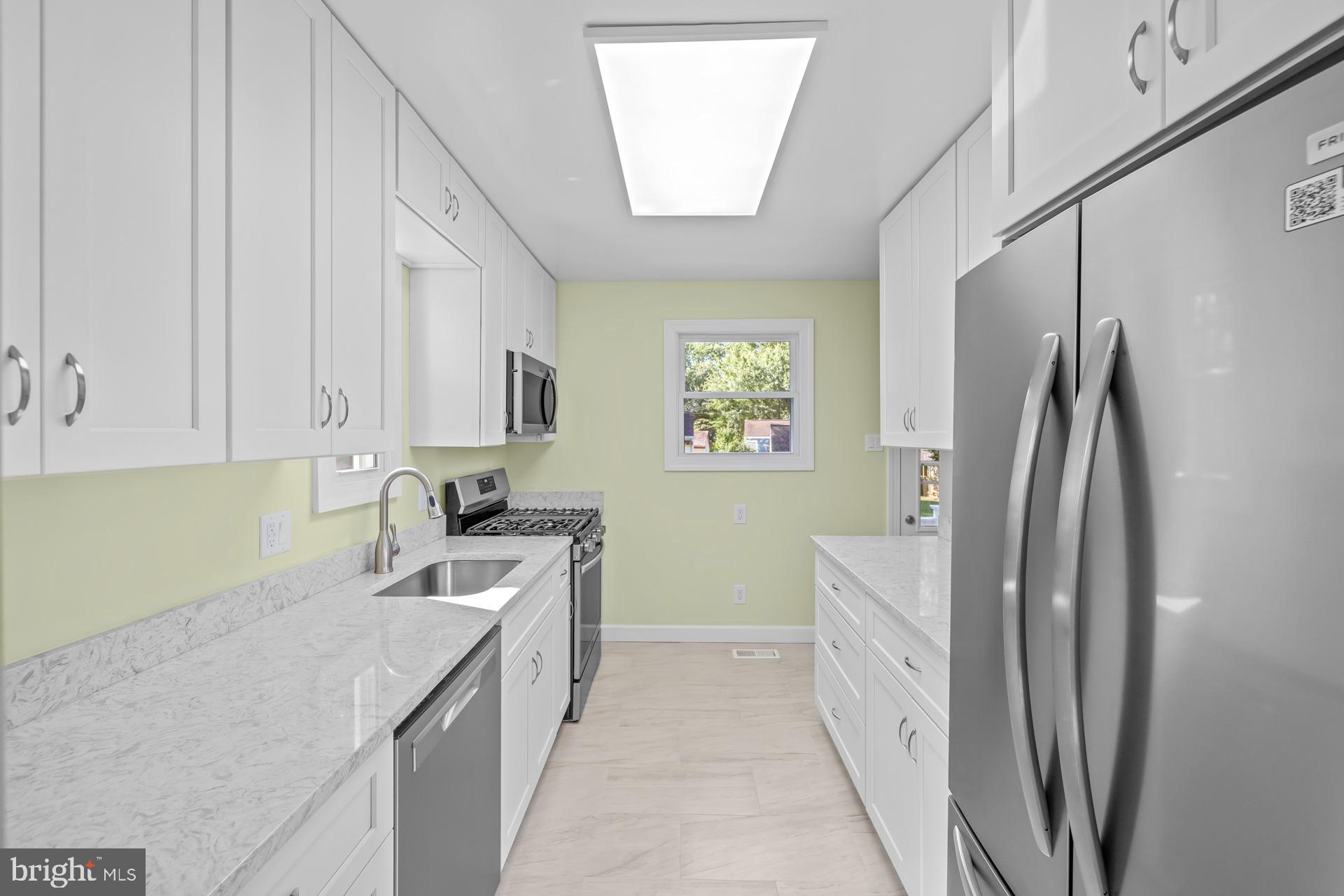 SILVER ROCK - Residential