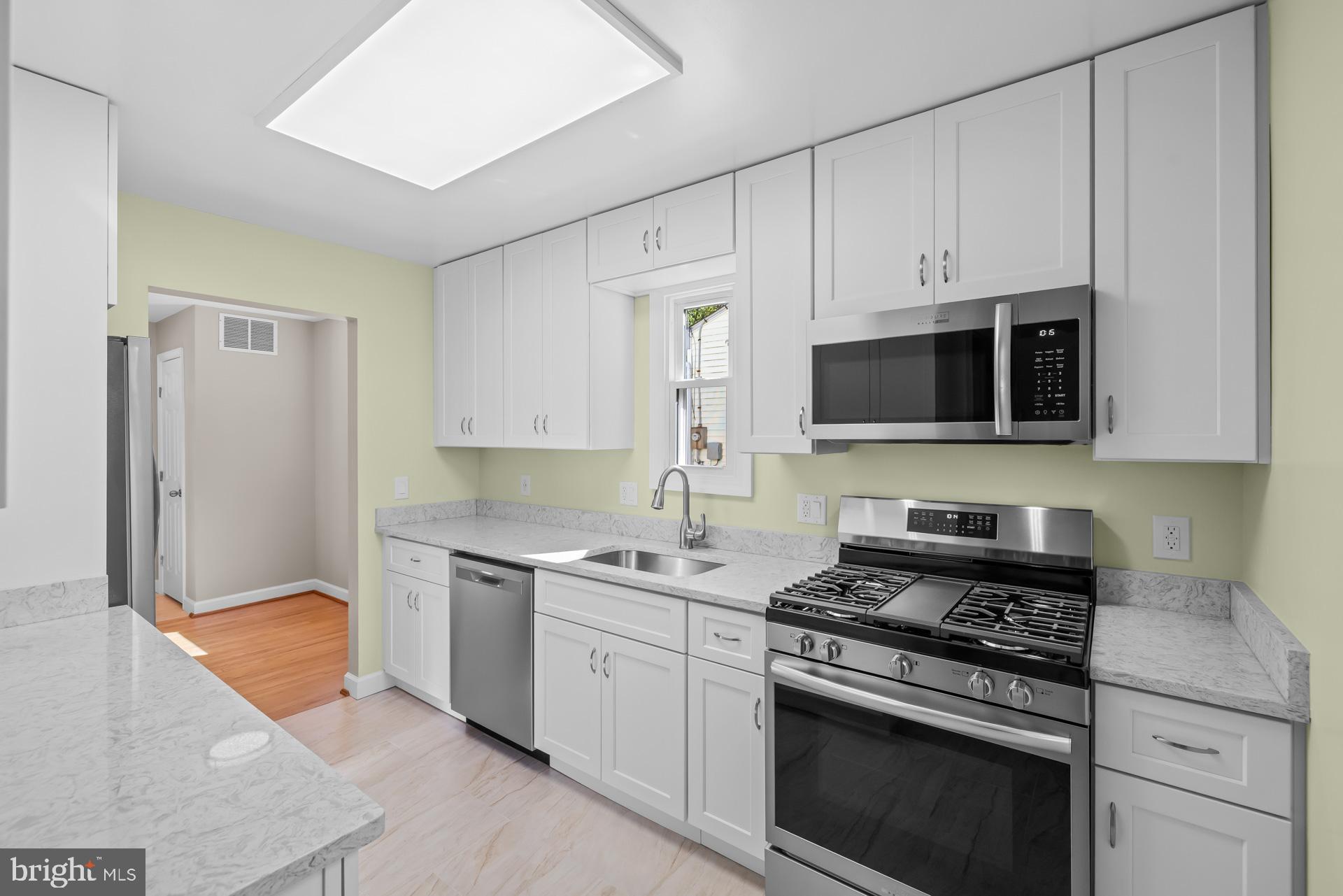 SILVER ROCK - Residential