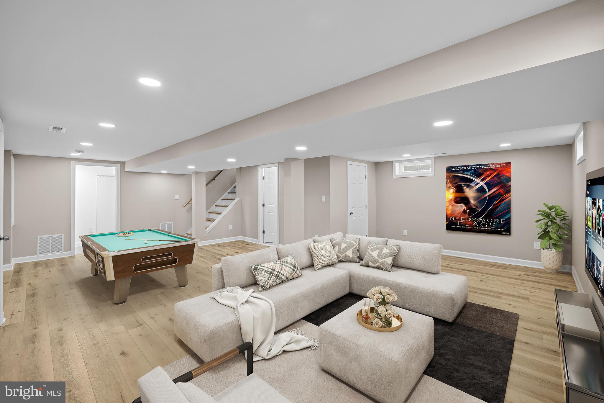 SILVER ROCK - Residential