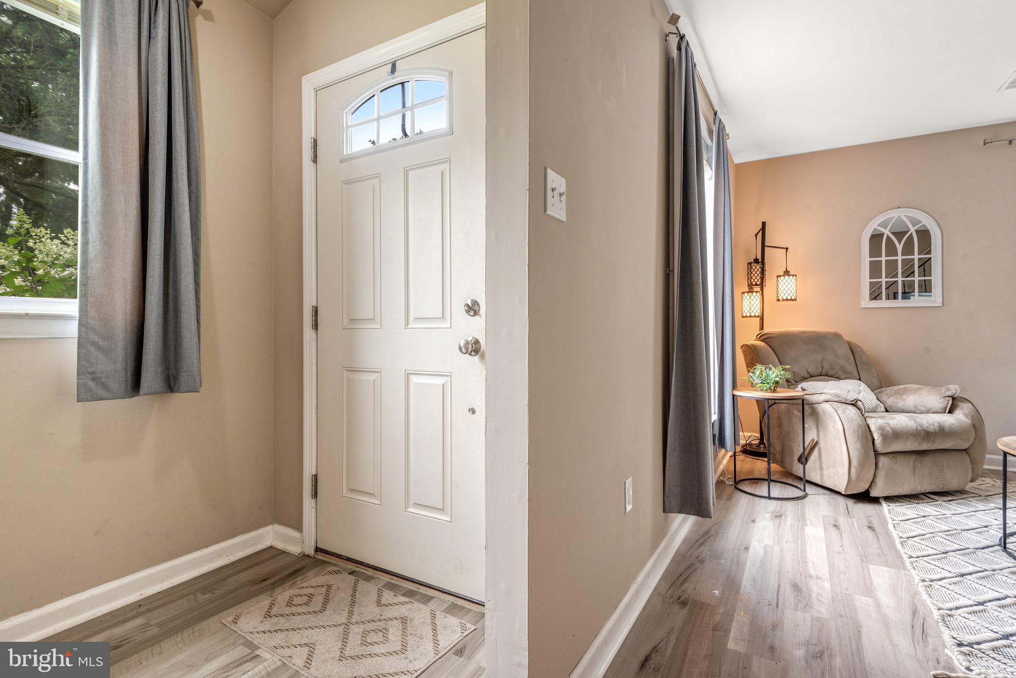 538 CREEKSIDE LANE