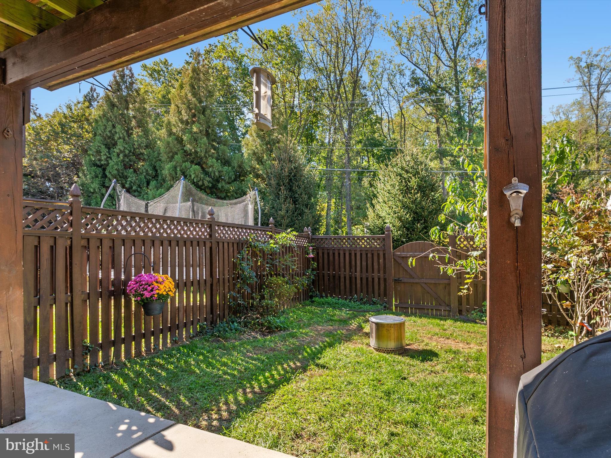COURTS AT BELLE POINTE - Residential