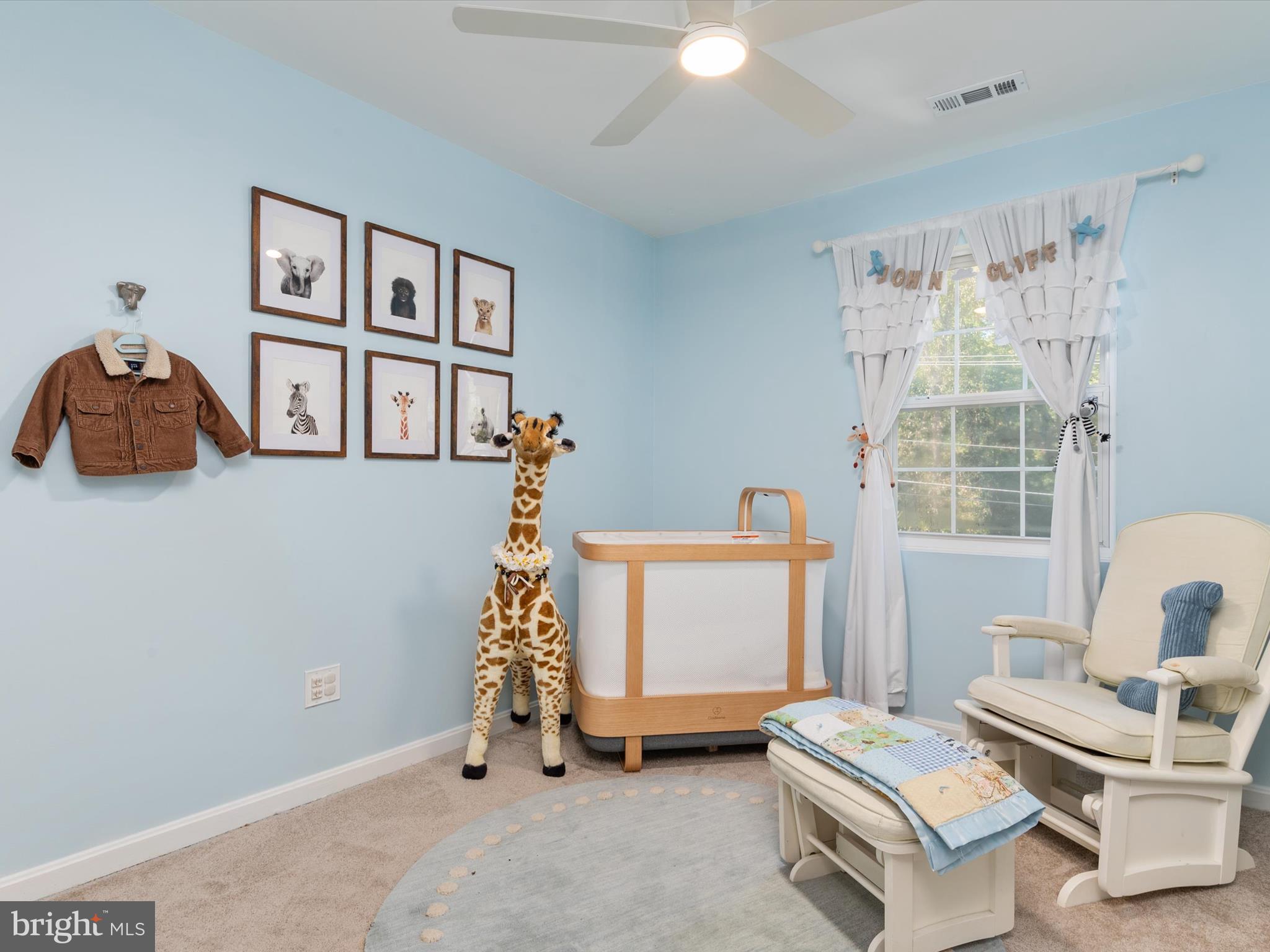 COURTS AT BELLE POINTE - Residential