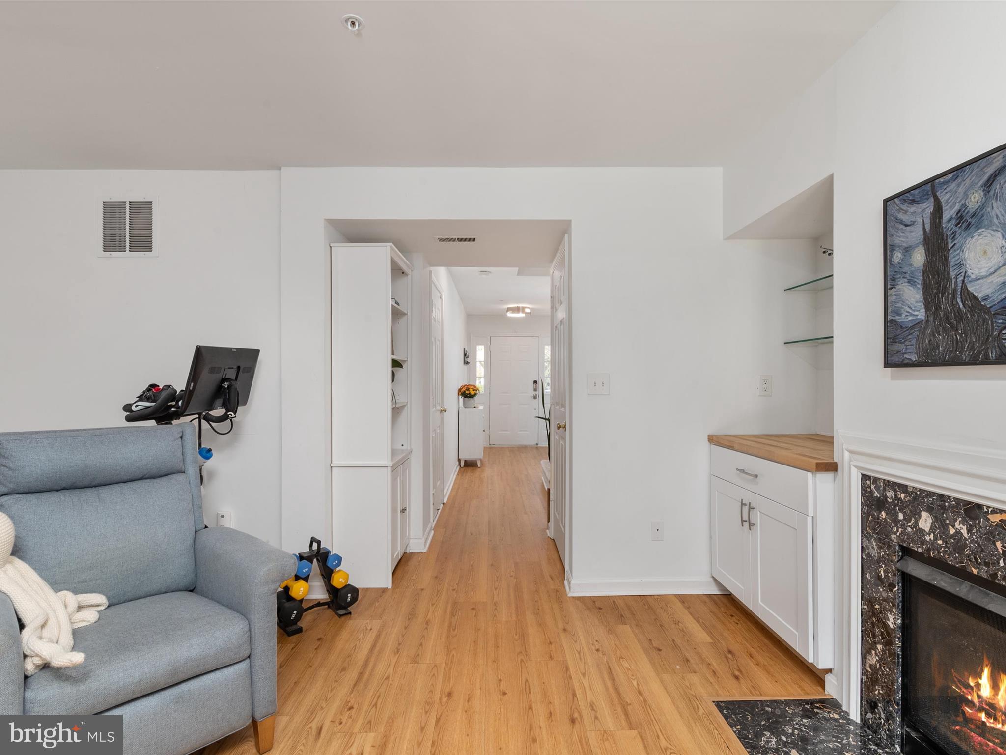 COURTS AT BELLE POINTE - Residential