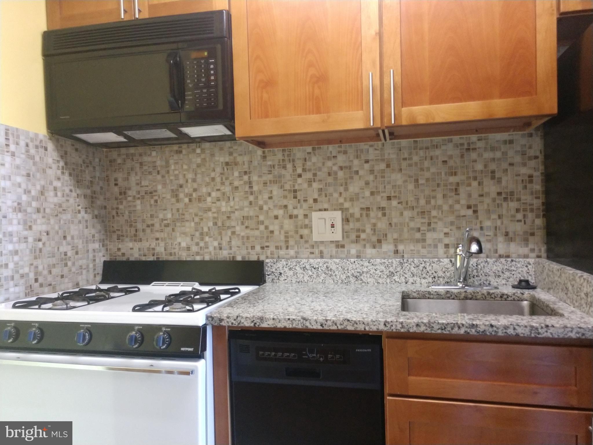 OCCOQUAN RIDGE CONDO - Residential Lease