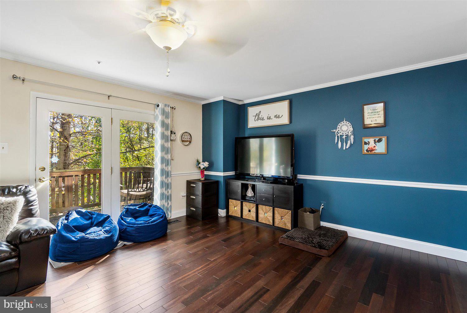 CEDARSIDE FARM - Residential