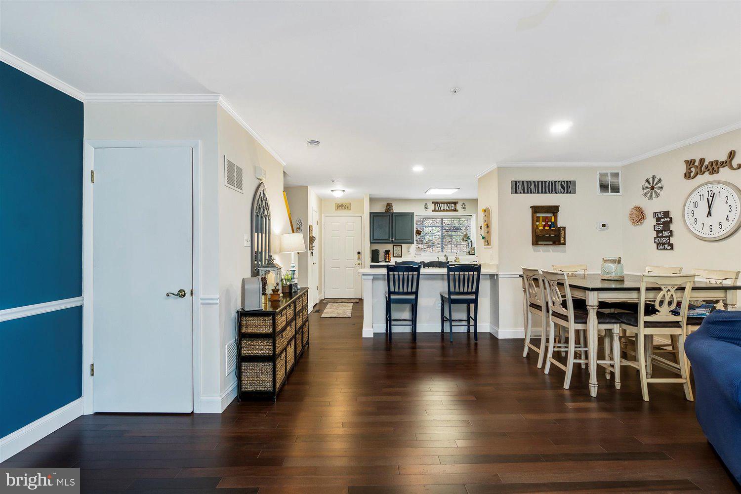 CEDARSIDE FARM - Residential