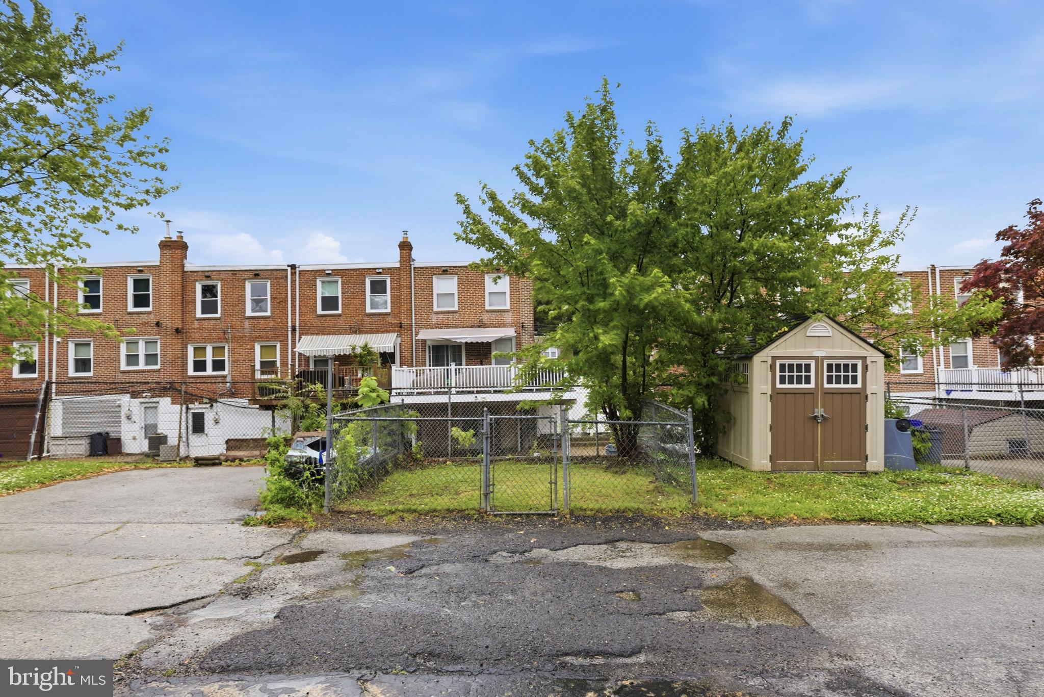 WESTBROOK PARK - Residential