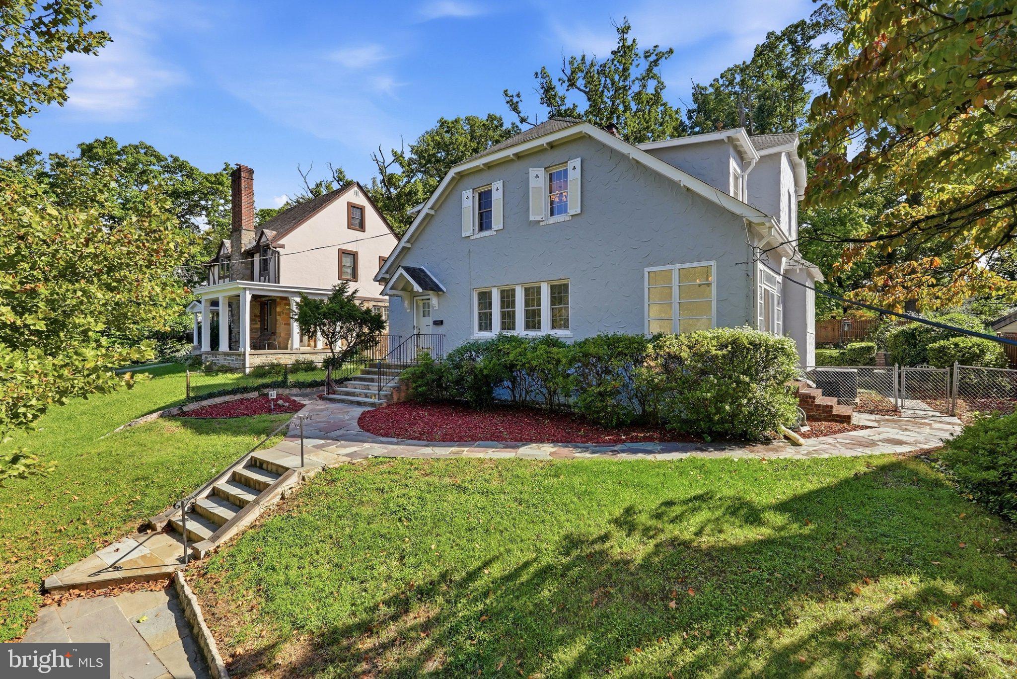 1418 FLORAL STREET NW