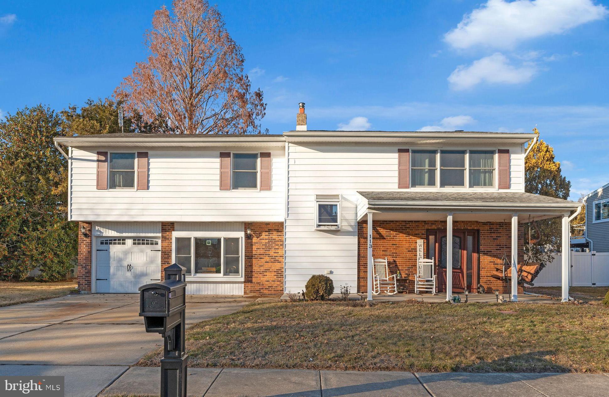 VILLAGE OF NOTTING - Residential