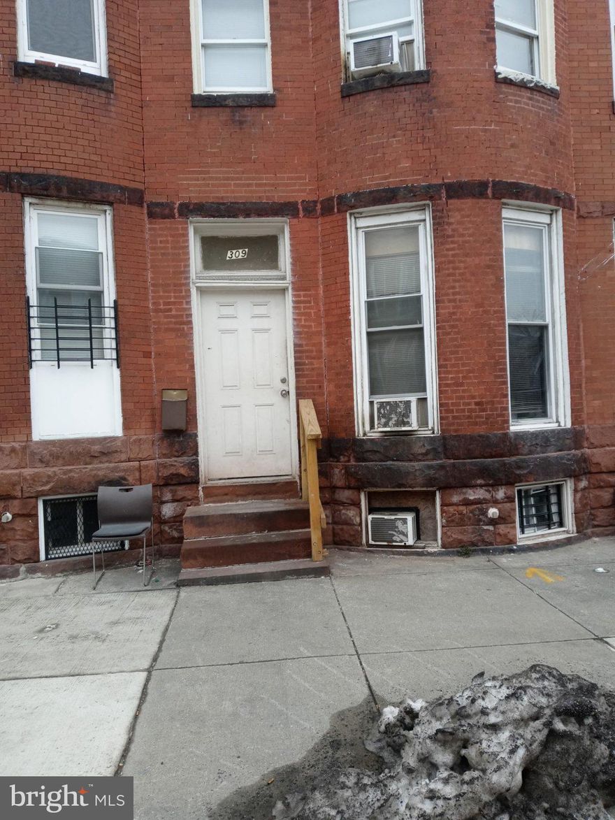 Investor Alert – Cash Flow Machine 🔥

Welcome to 309 N Calhoun St — a rare 7-bedroom, 1.5-bath income-producing opportunity with serious upside. This property is built to maximize cash flow, featuring 7 established bedrooms plus 3 additional flexible spaces that can easily be converted into extra rooms, offices, or shared living areas.

Previously generating consistent passive income for years, this property is ideal for rooming house strategy, co-living setup, or a savvy investor looking to scale returns. With the right vision, the income potential here is **massive**.

Located in a high-demand rental area, this is your chance to secure a **high-yield asset** at a strong value.

⚡ Tons of interest already building
⚡ Endless income potential
⚡ Perfect for investors looking to move fast

Opportunities like this don’t sit — bring your highest and best offer before it’s gone.