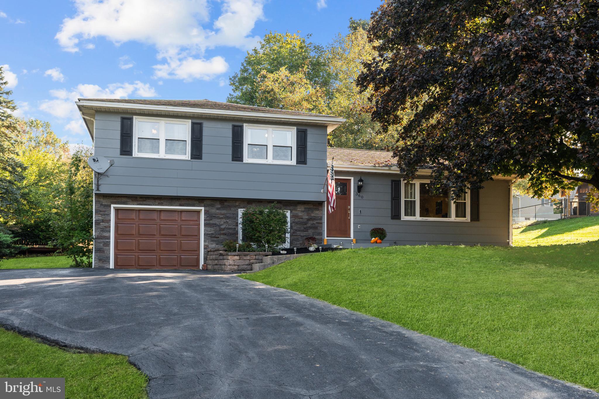 PLEASANT ACRES - Residential