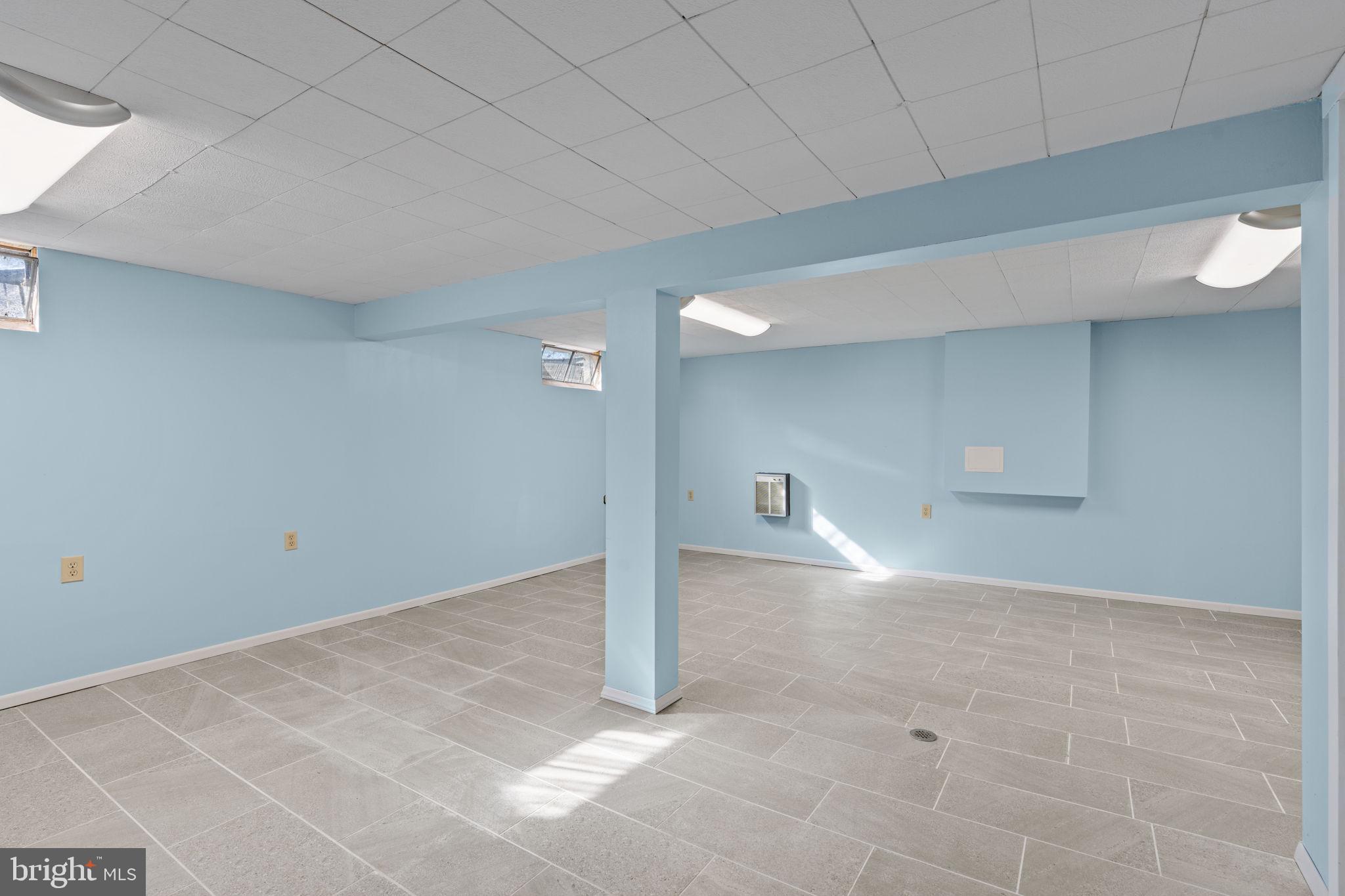 PLEASANT ACRES - Residential