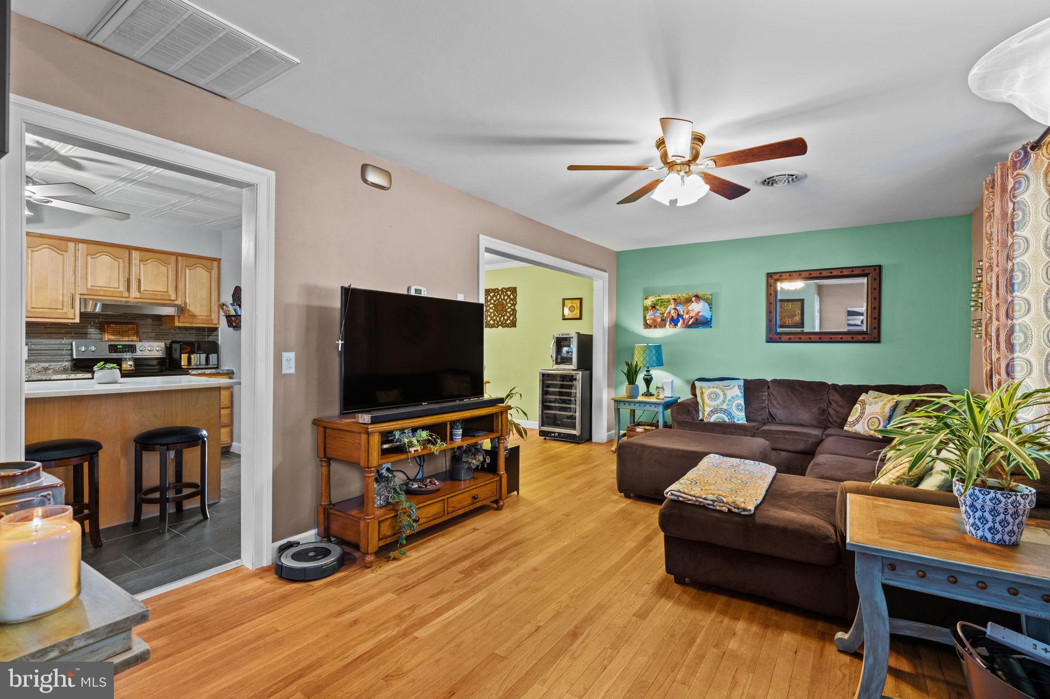 PLEASANT ACRES - Residential