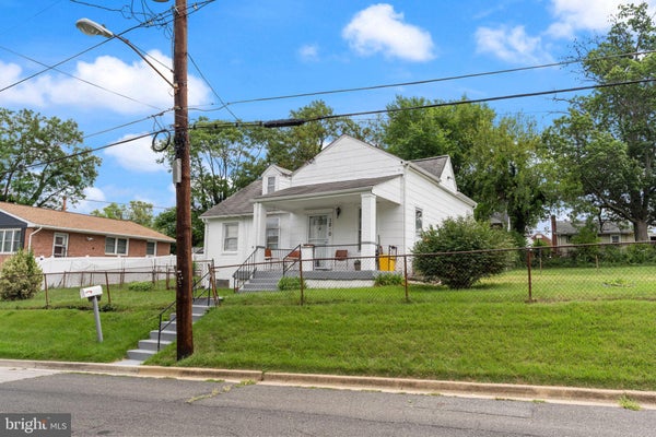 1210 FOYER AVE, CAPITOL HEIGHTS, MD 20743 - Image 98be7fa9918dd2c881adfbb575d9ff1b/250155883