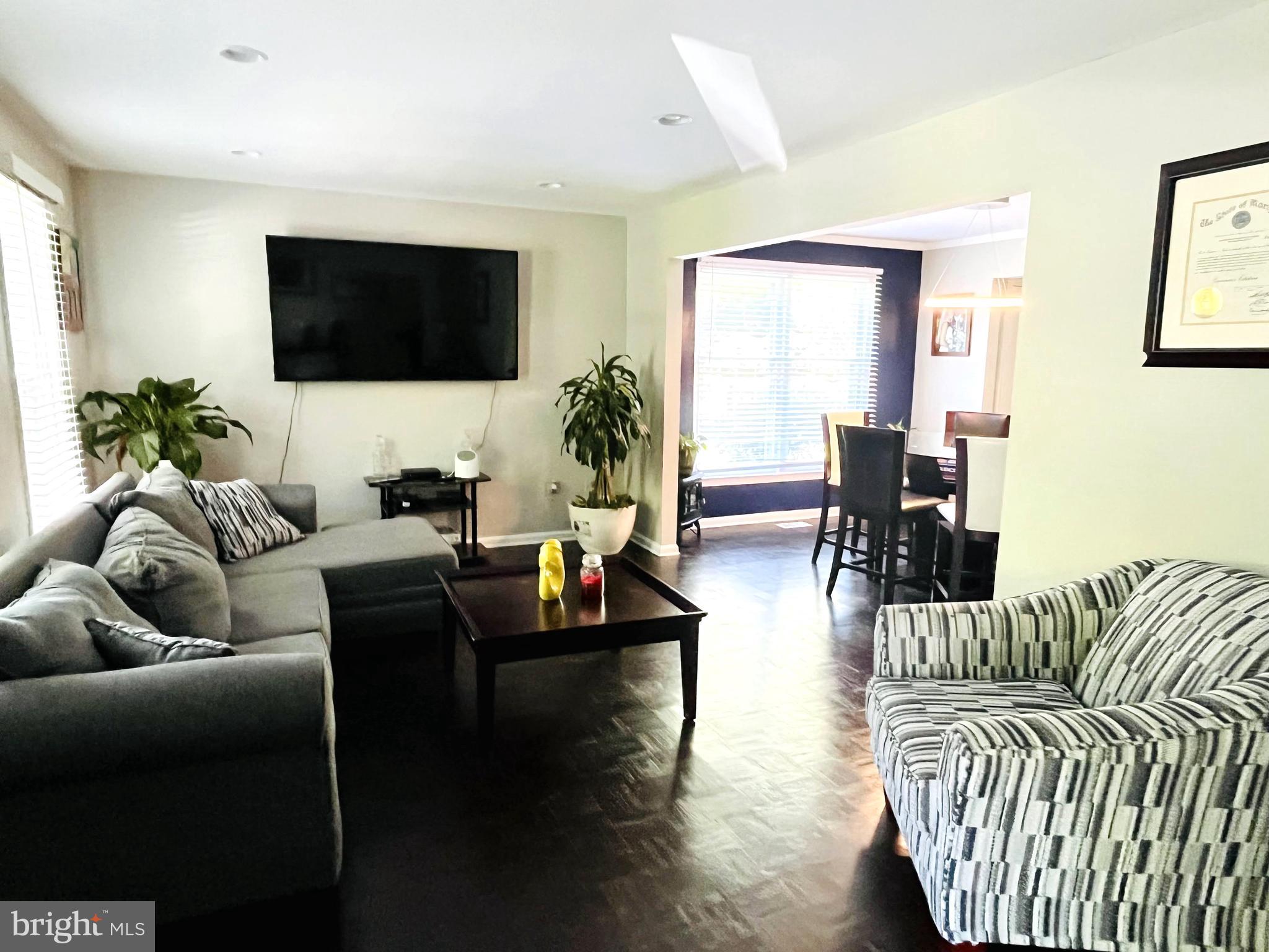 SNOWDENS MILL - Residential