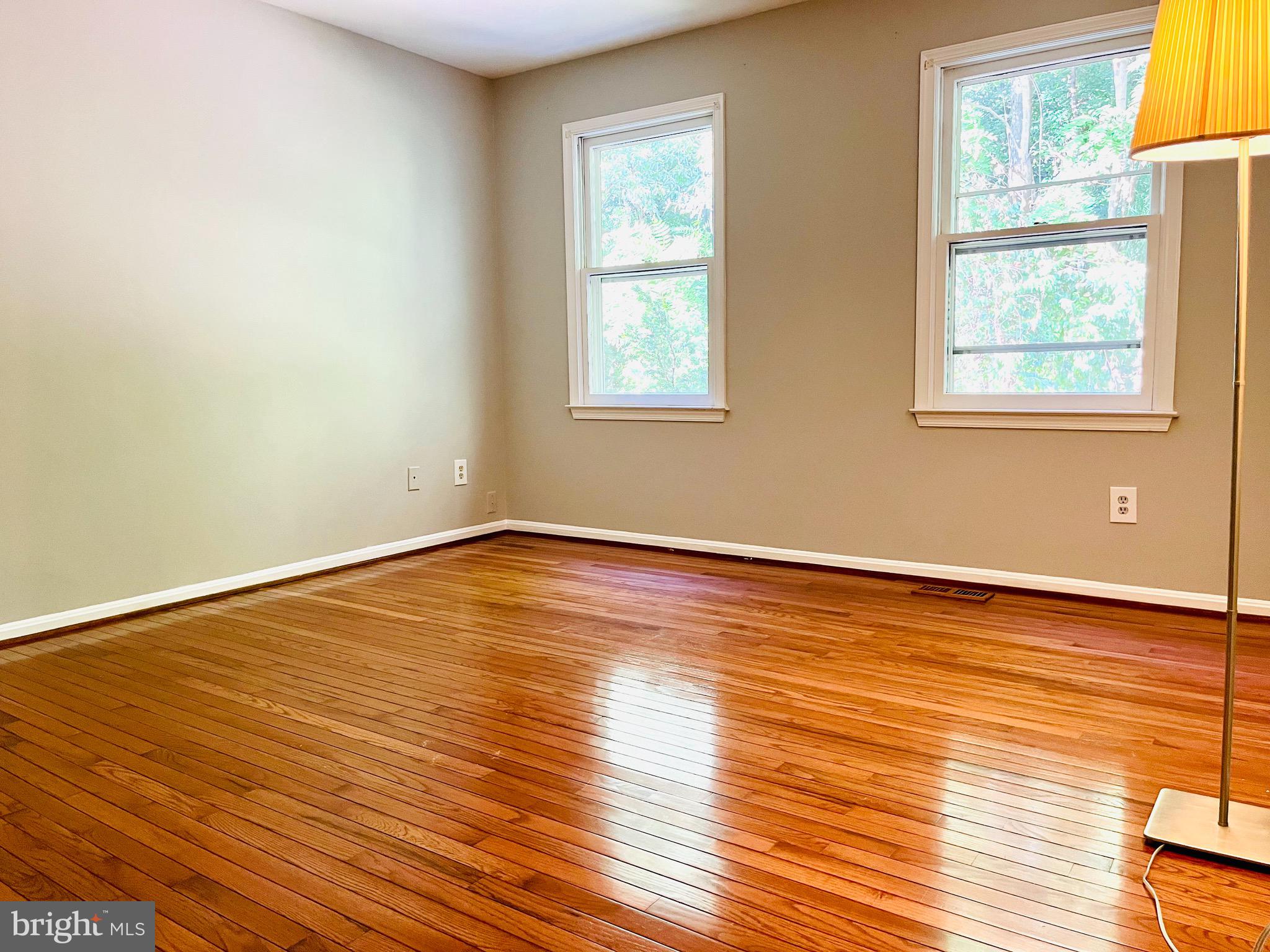 SNOWDENS MILL - Residential