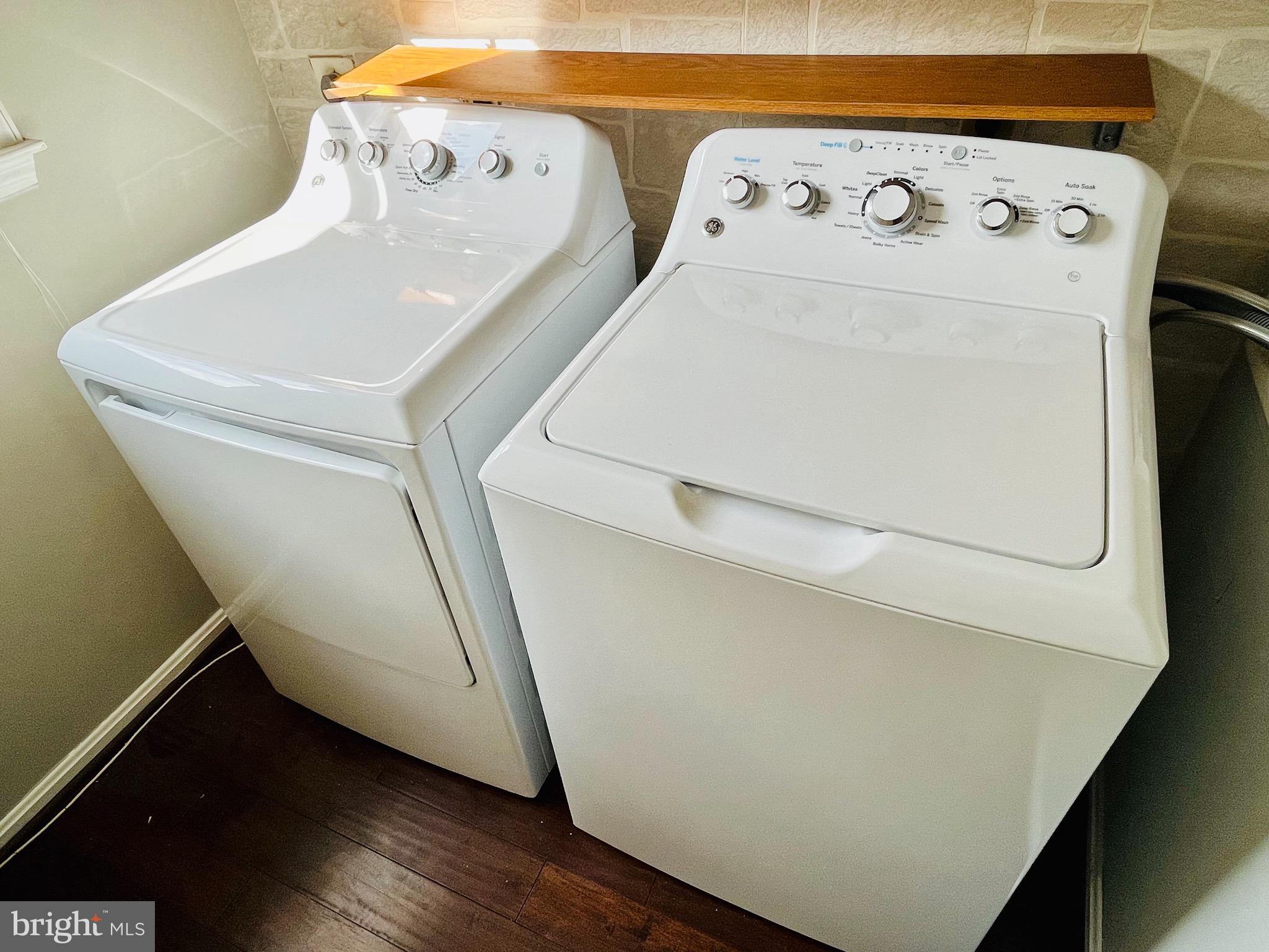 SNOWDENS MILL - Residential