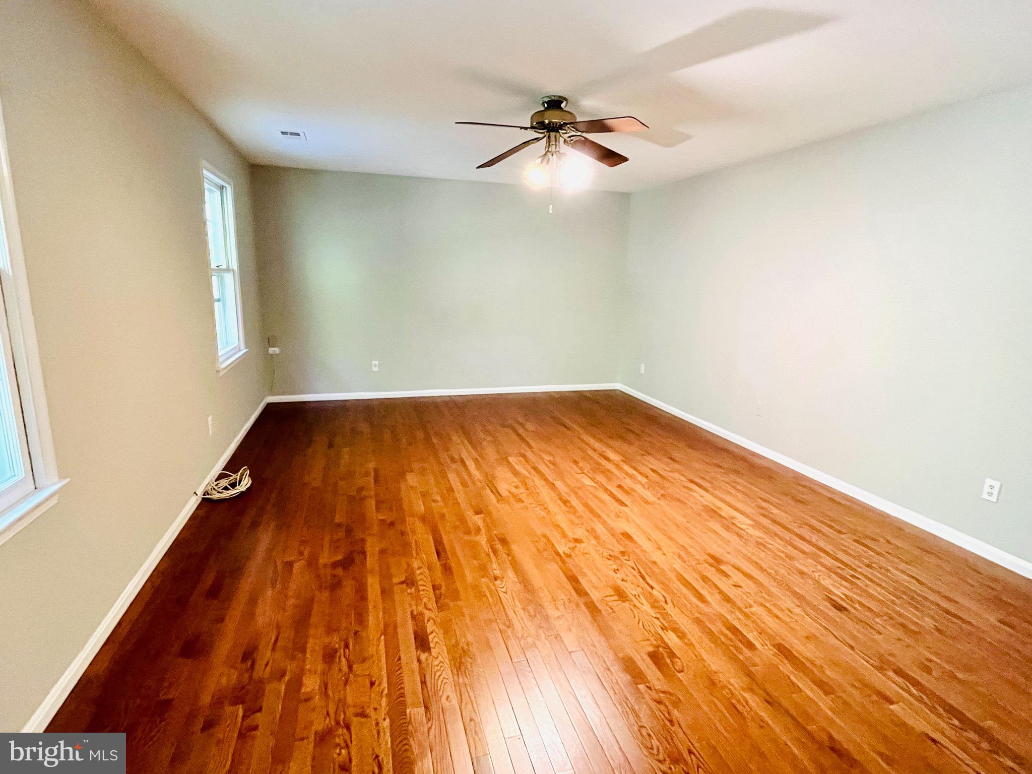 SNOWDENS MILL - Residential