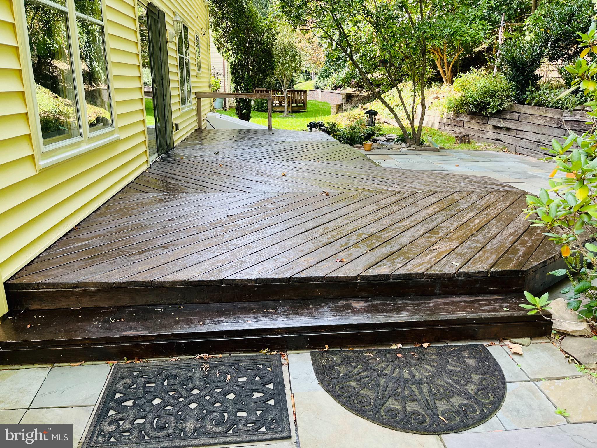 SNOWDENS MILL - Residential